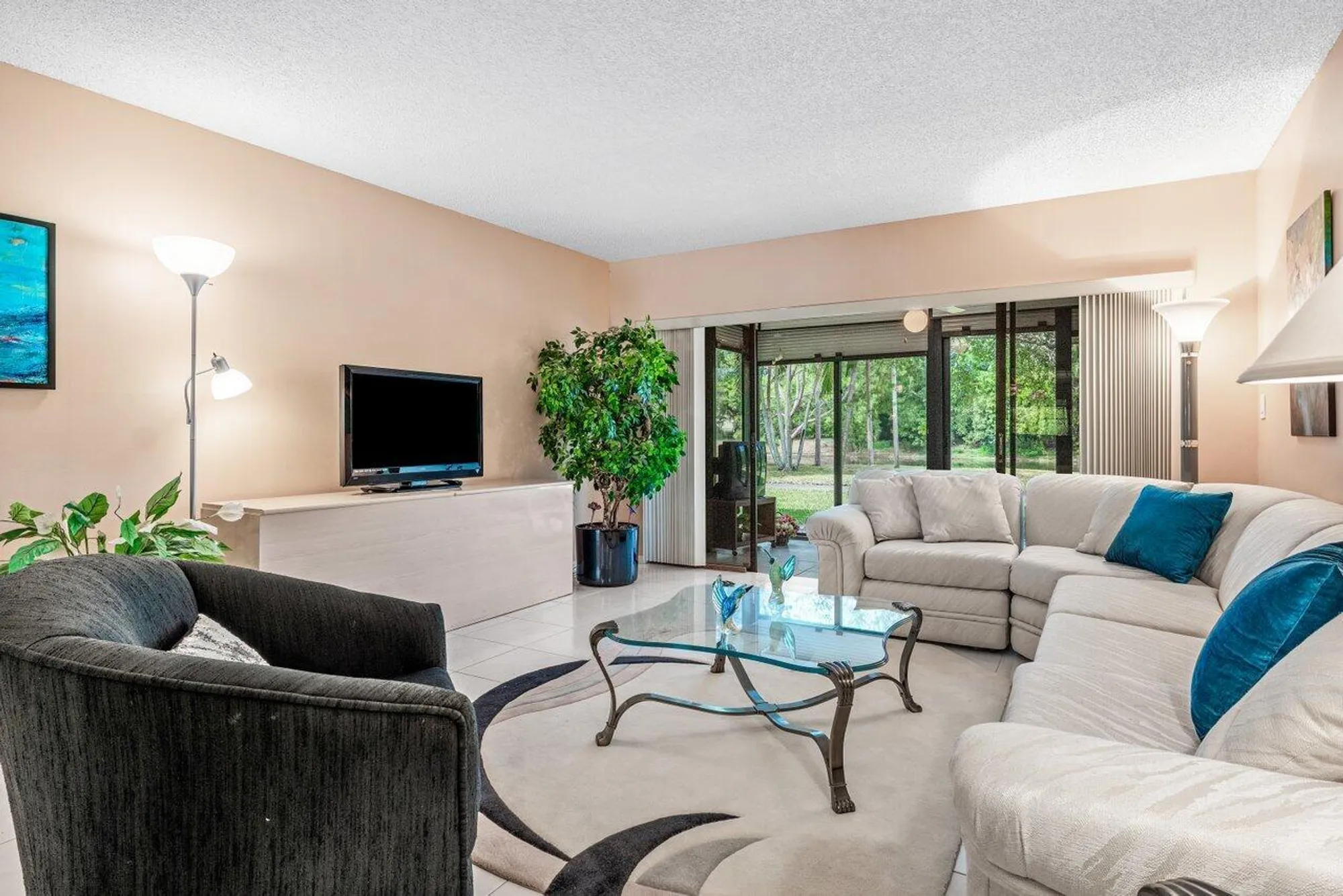 Property Slideshow image 1 of 66 | 5087 oak hill ln apt 315, Delray Beach, FL, 33484
