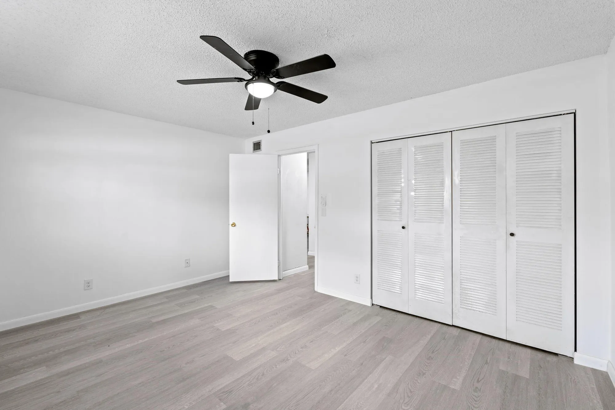 Property Slideshow image 24 of 43 | 312 lake helen dr, West Palm Beach, FL, 33411