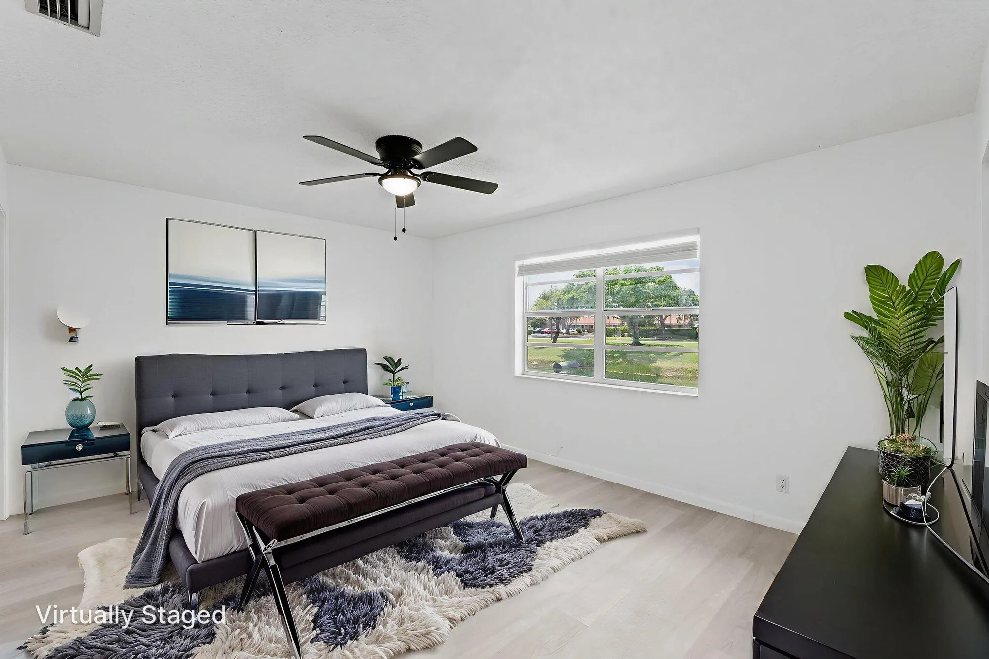 Property Slideshow image 18 of 43 | 312 lake helen dr, West Palm Beach, FL, 33411