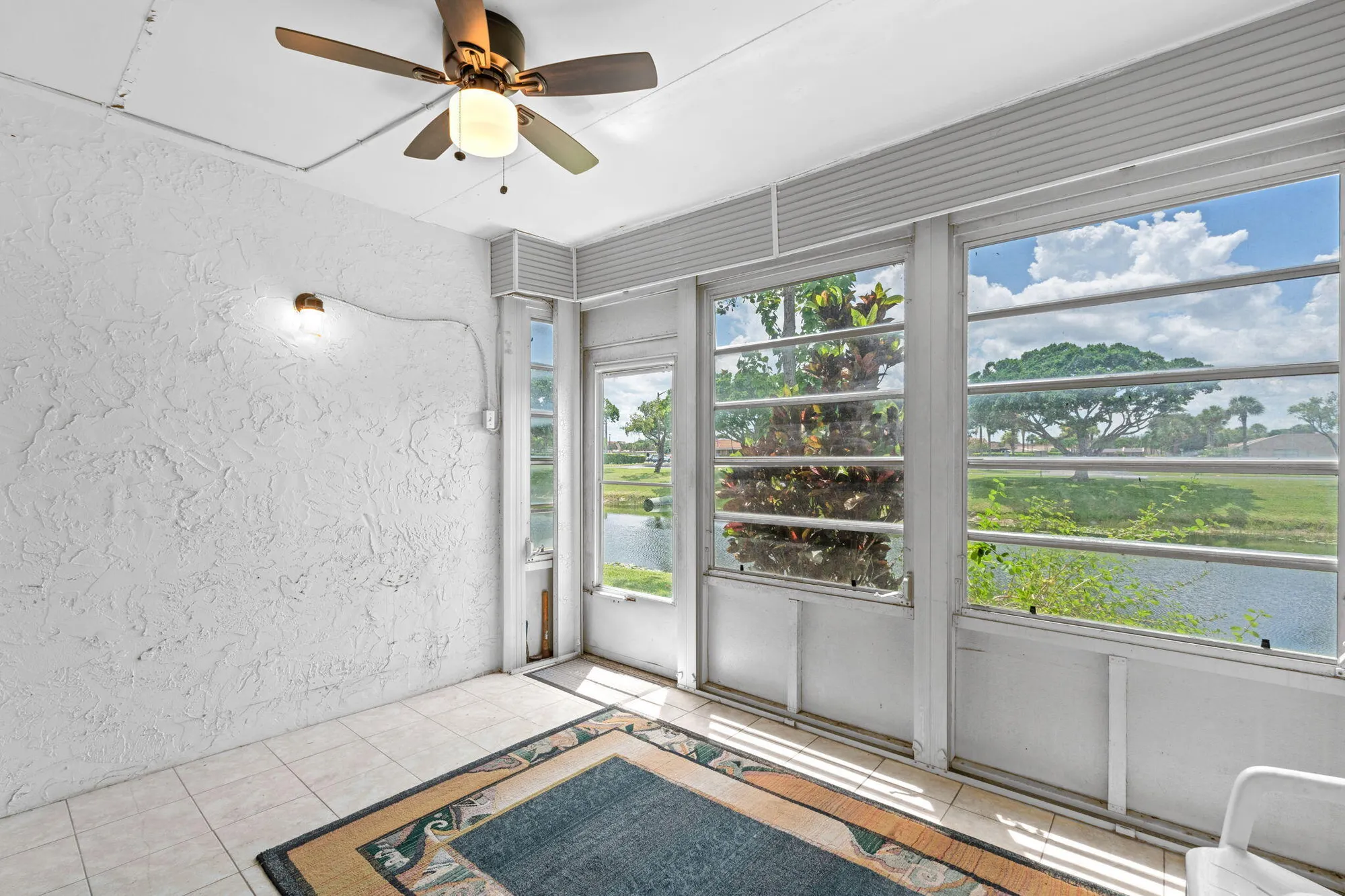 Property Slideshow image 28 of 43 | 312 lake helen dr, West Palm Beach, FL, 33411