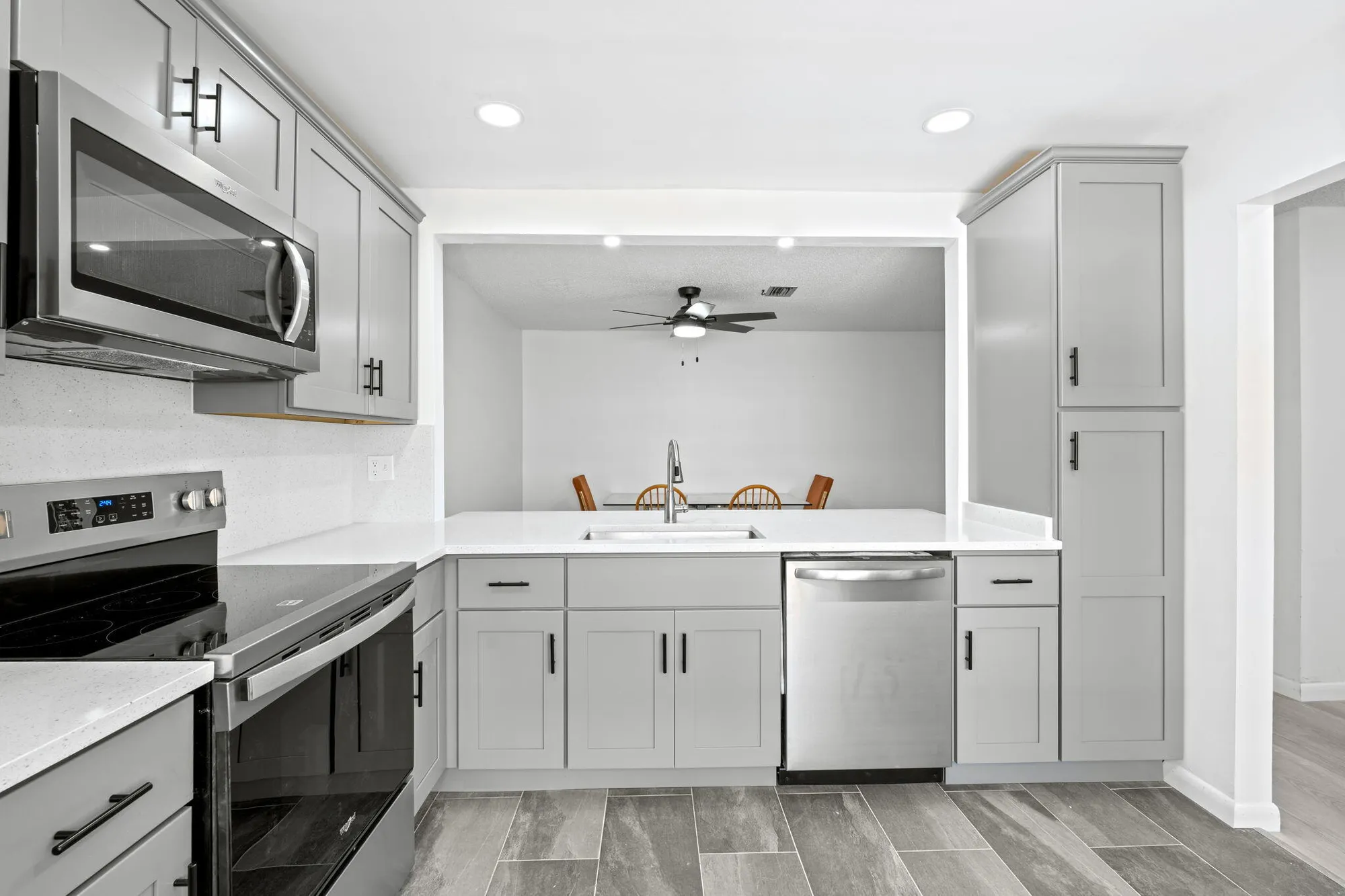 Property Slideshow image 10 of 43 | 312 lake helen dr, West Palm Beach, FL, 33411