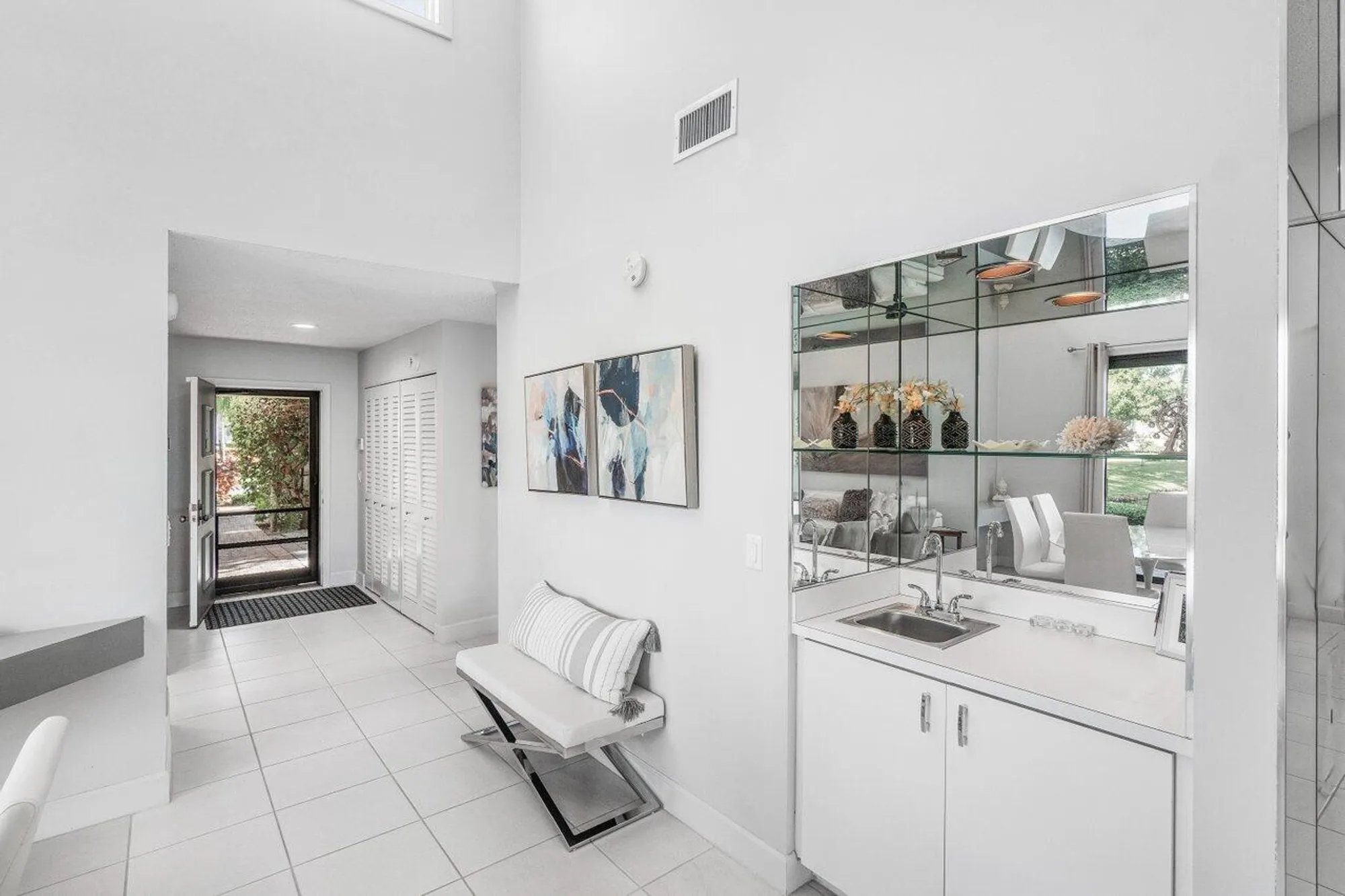 Property Slideshow image 8 of 64 | 12 eastgate dr d, Boynton Beach, FL, 33436