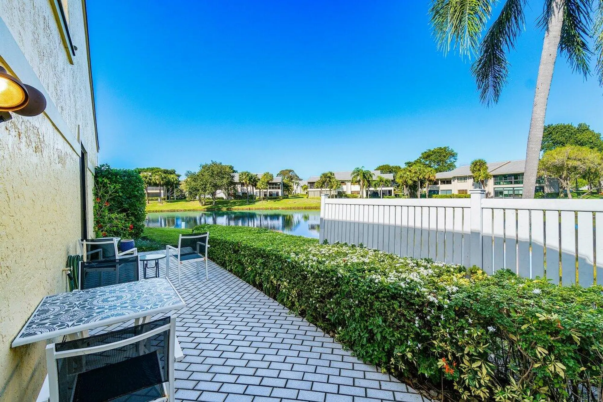 Property Slideshow image 32 of 64 | 12 eastgate dr d, Boynton Beach, FL, 33436