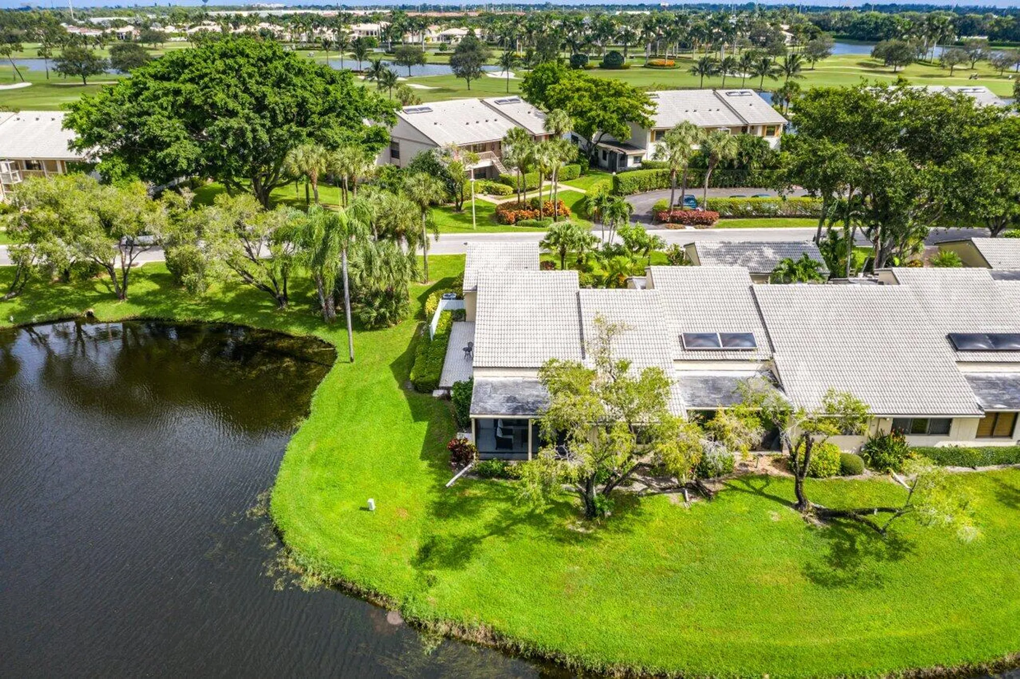 Property Slideshow image 41 of 64 | 12 eastgate dr d, Boynton Beach, FL, 33436