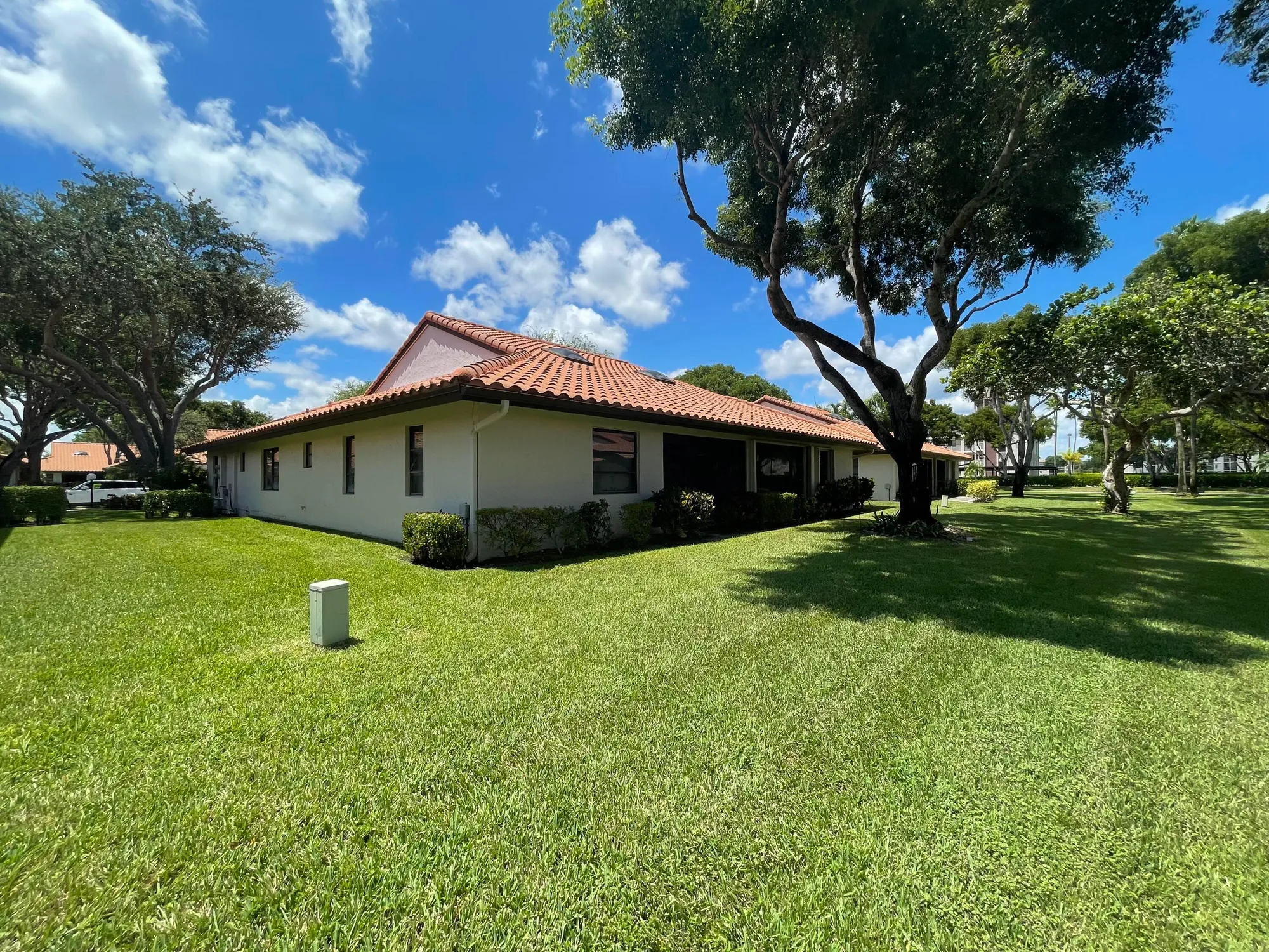 Property Slideshow image 58 of 62 | 6141 sunny pointe cir b, Delray Beach, FL, 33484