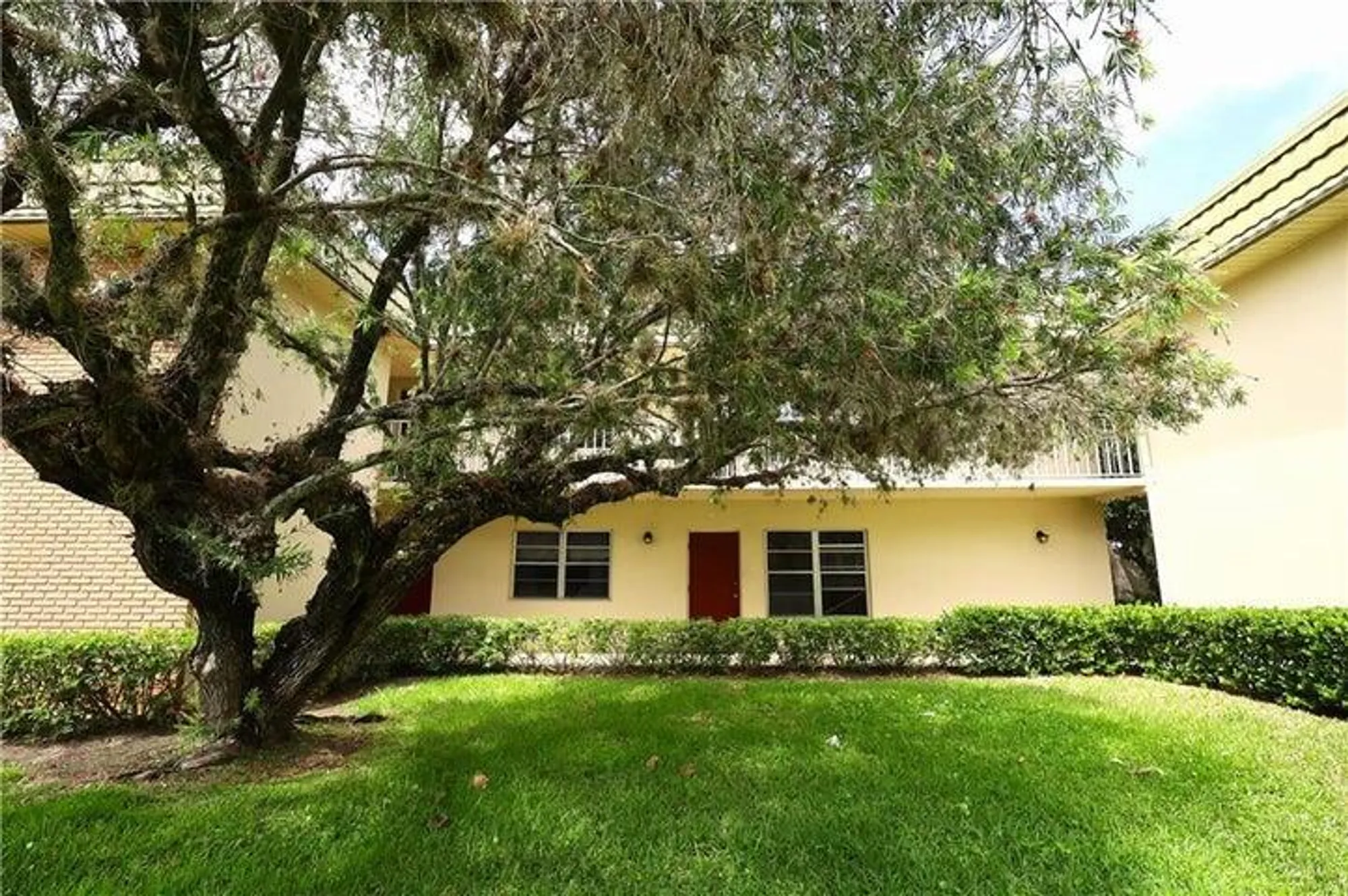 Property Slideshow image 5 of 33 | 44 vista gardens trl 106, Vero Beach, FL, 32962