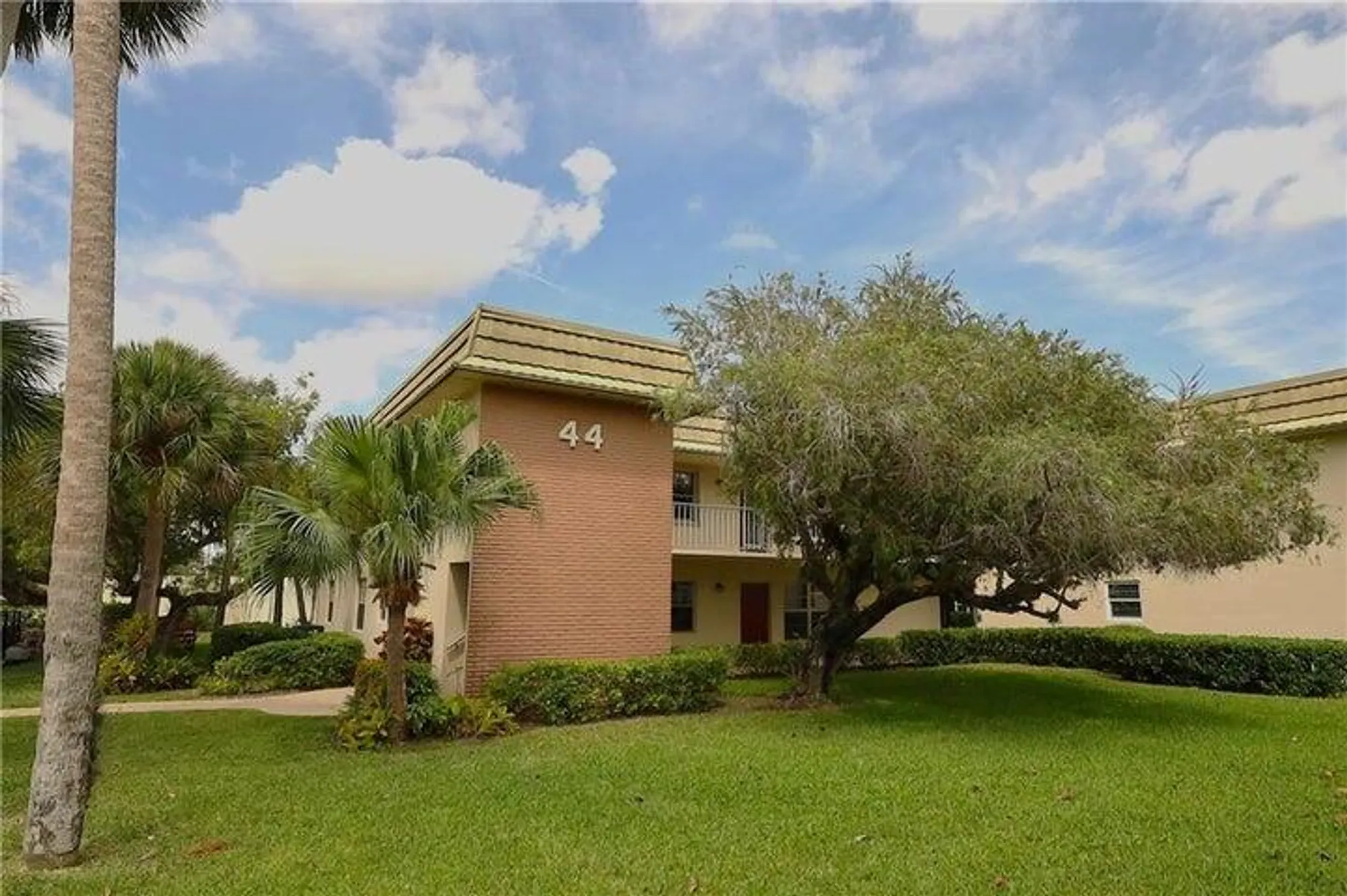 Property Slideshow image 6 of 33 | 44 vista gardens trl 106, Vero Beach, FL, 32962