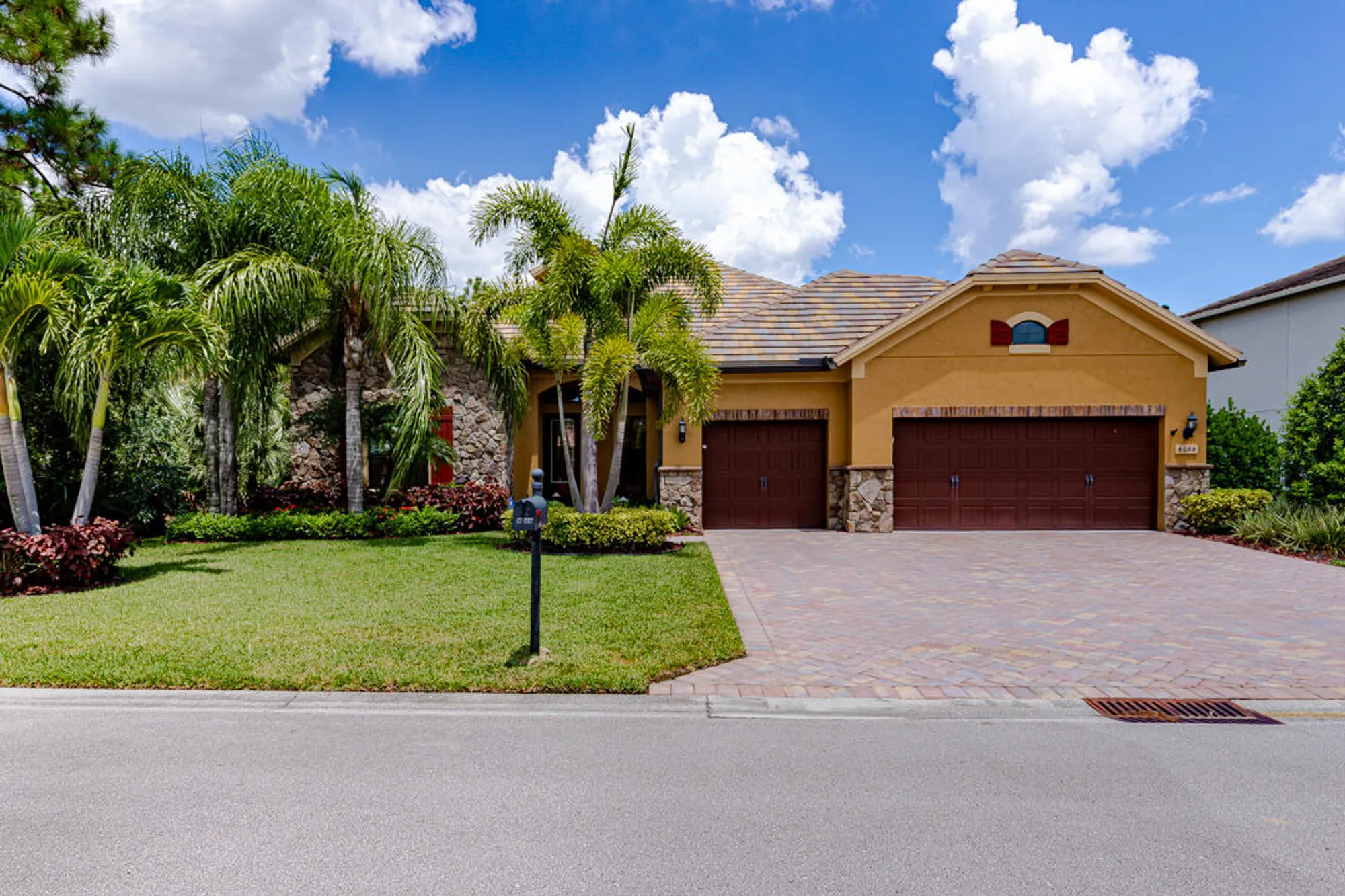 Property Slideshow image 19 of 68 | 4644 sw gossamer cir, Palm City, FL, 34990