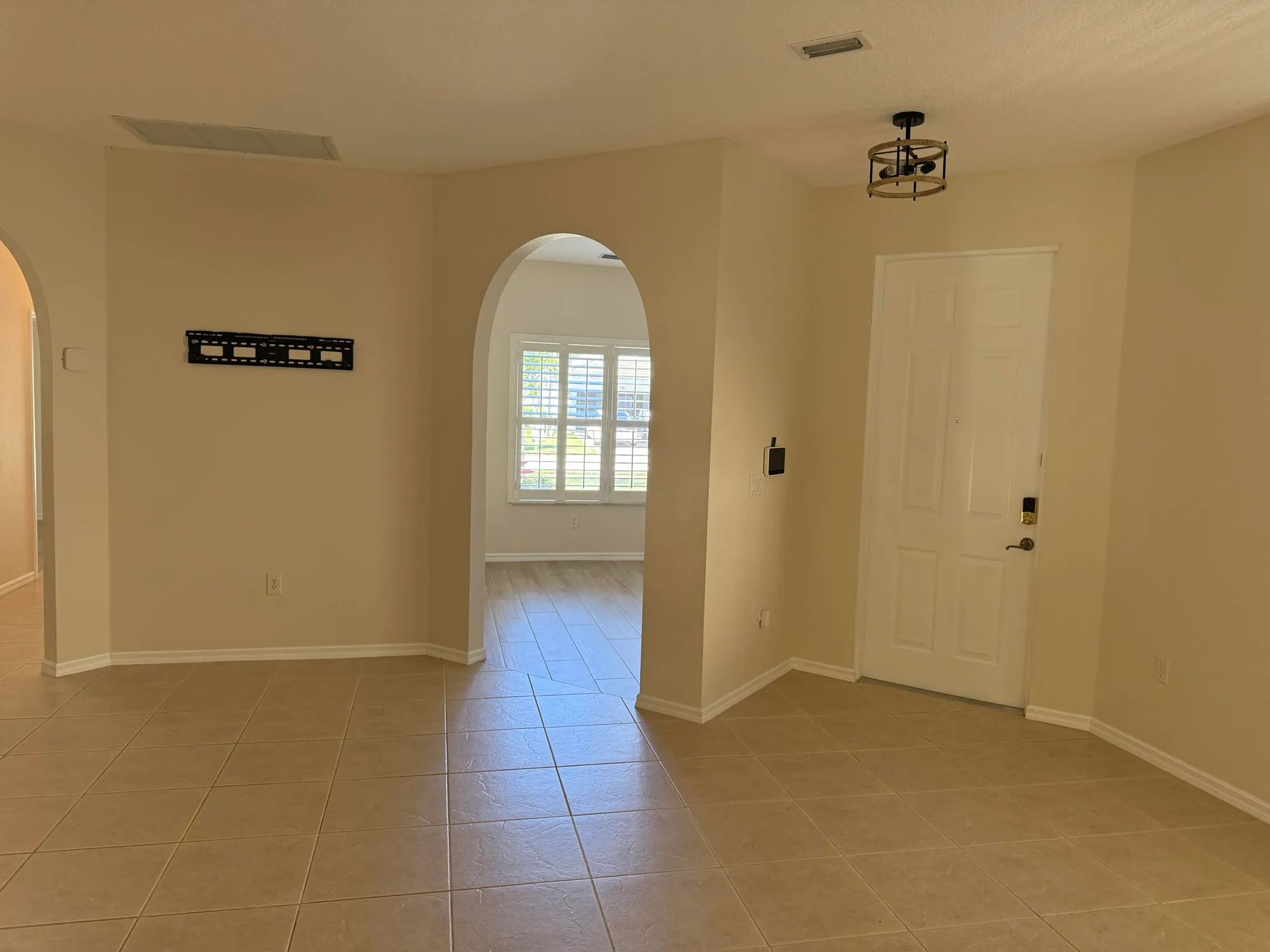 Property Slideshow image 34 of 44 | 560 sw indian key dr, Saint Lucie West, FL, 34986