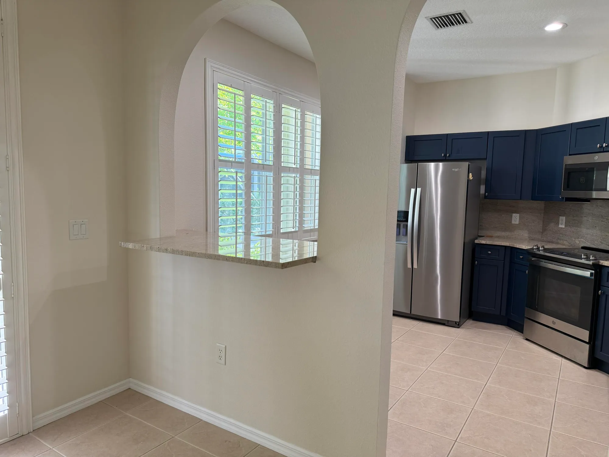 Property Slideshow image 38 of 44 | 560 sw indian key dr, Saint Lucie West, FL, 34986