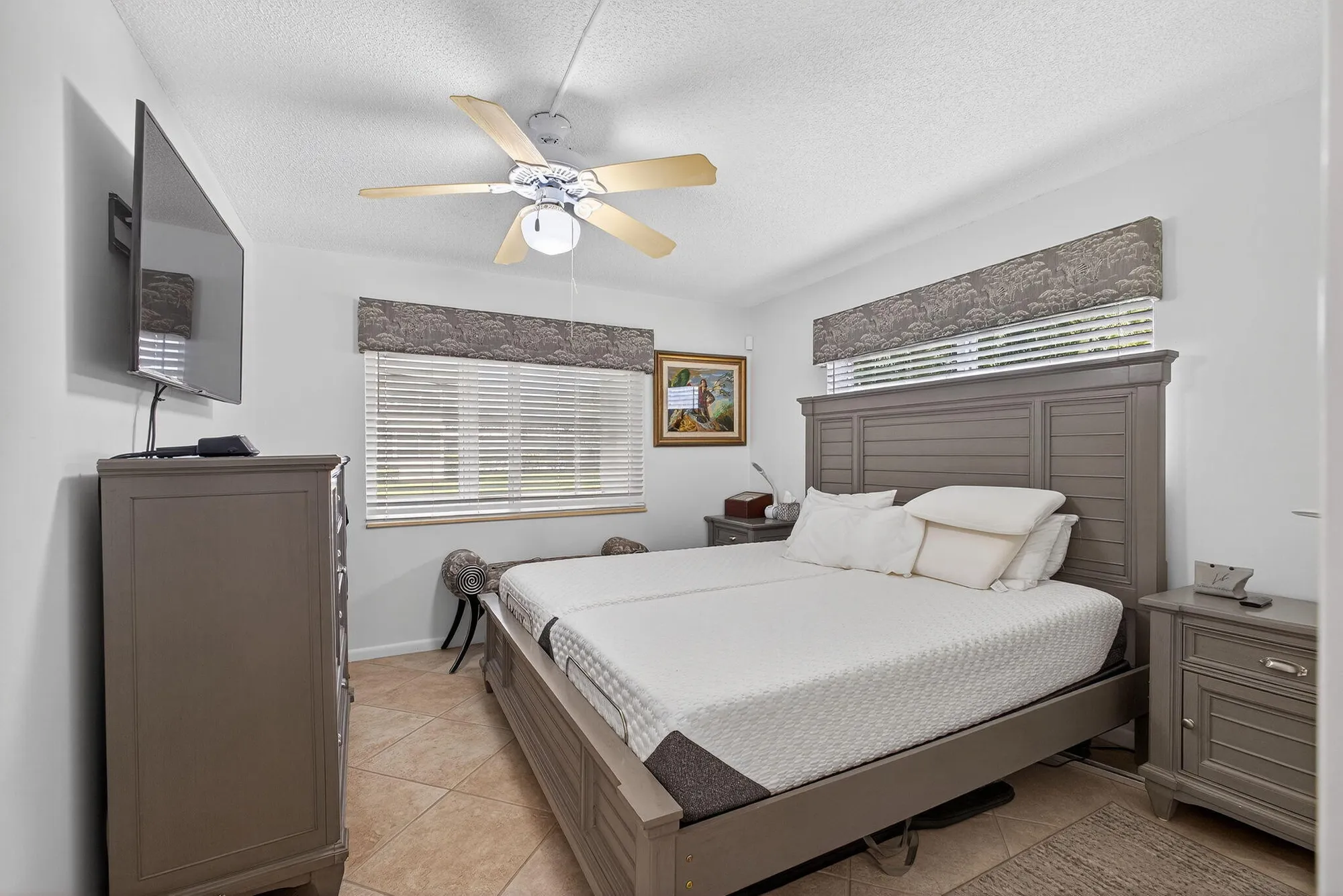 Property Slideshow image 9 of 29 | 144 dorchester g, West Palm Beach, FL, 33417