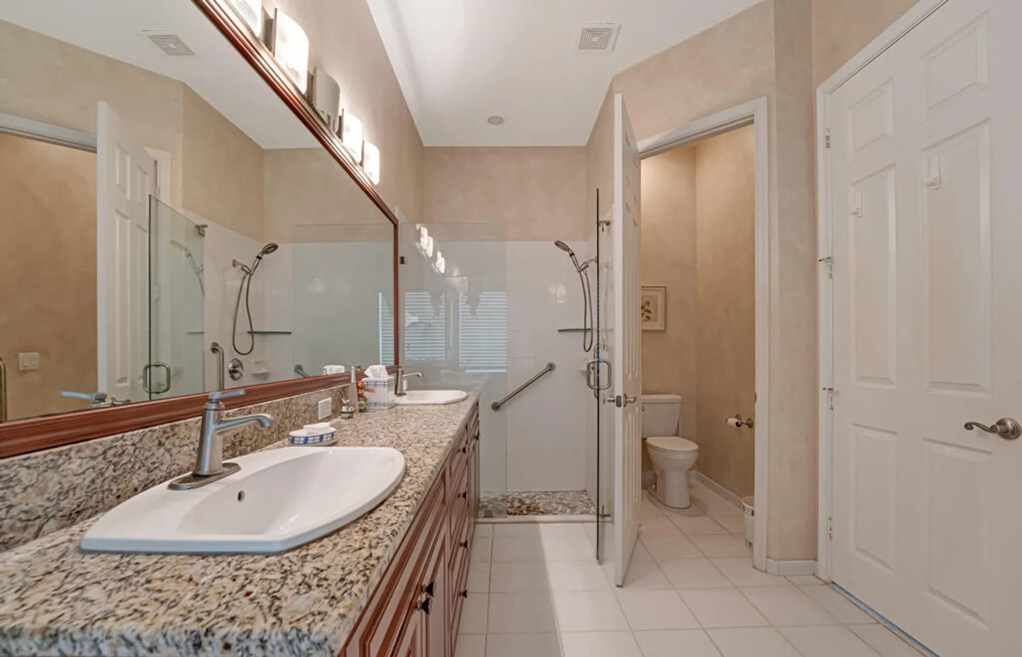 Property Slideshow image 29 of 56 | 8883 via tuscany dr, Boynton Beach, FL, 33472
