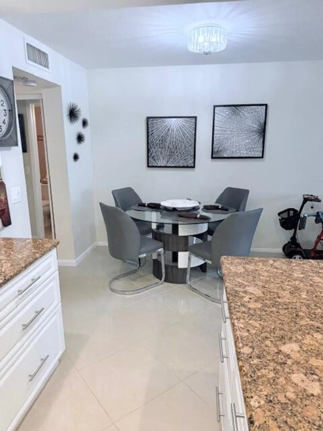 Property Slideshow image 4 of 22 | 1028 cambridge b, Deerfield Beach, FL, 33442