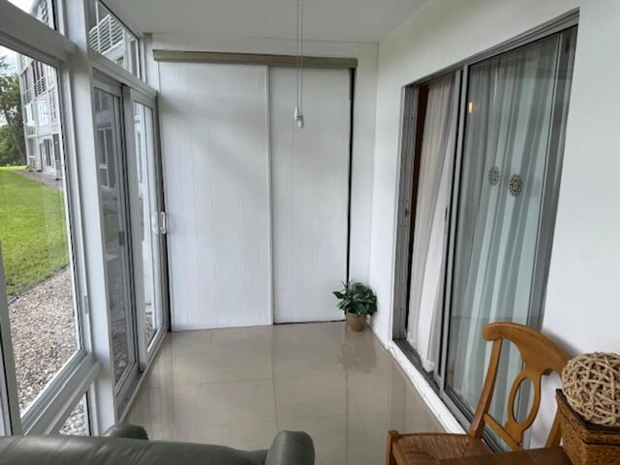 Property Slideshow image 18 of 22 | 1028 cambridge b, Deerfield Beach, FL, 33442