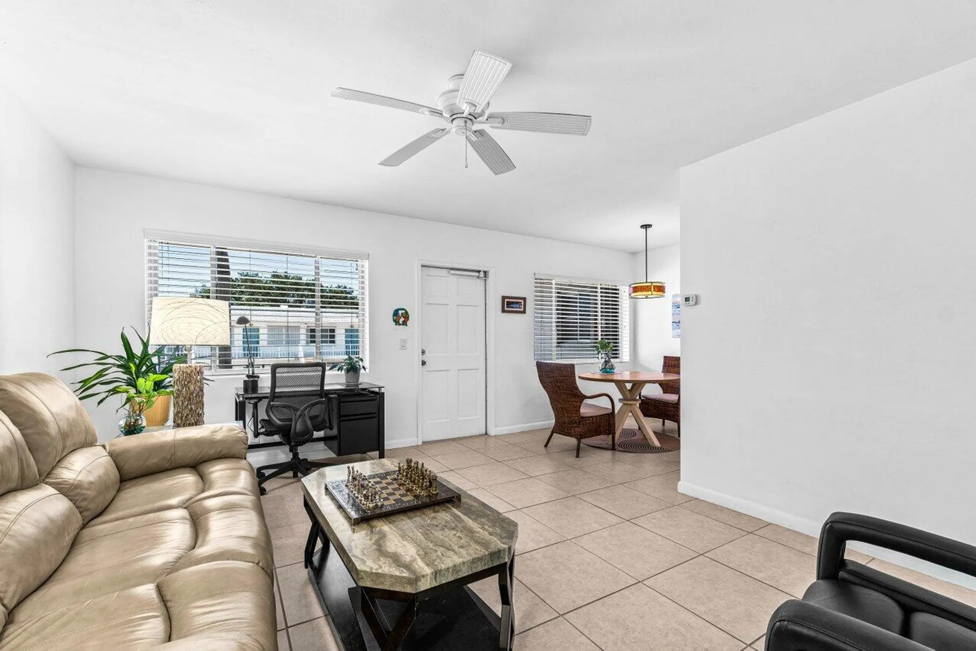 Property Slideshow image 5 of 40 | 3240 lake osborne dr 205, Lake Worth Beach, FL, 33461