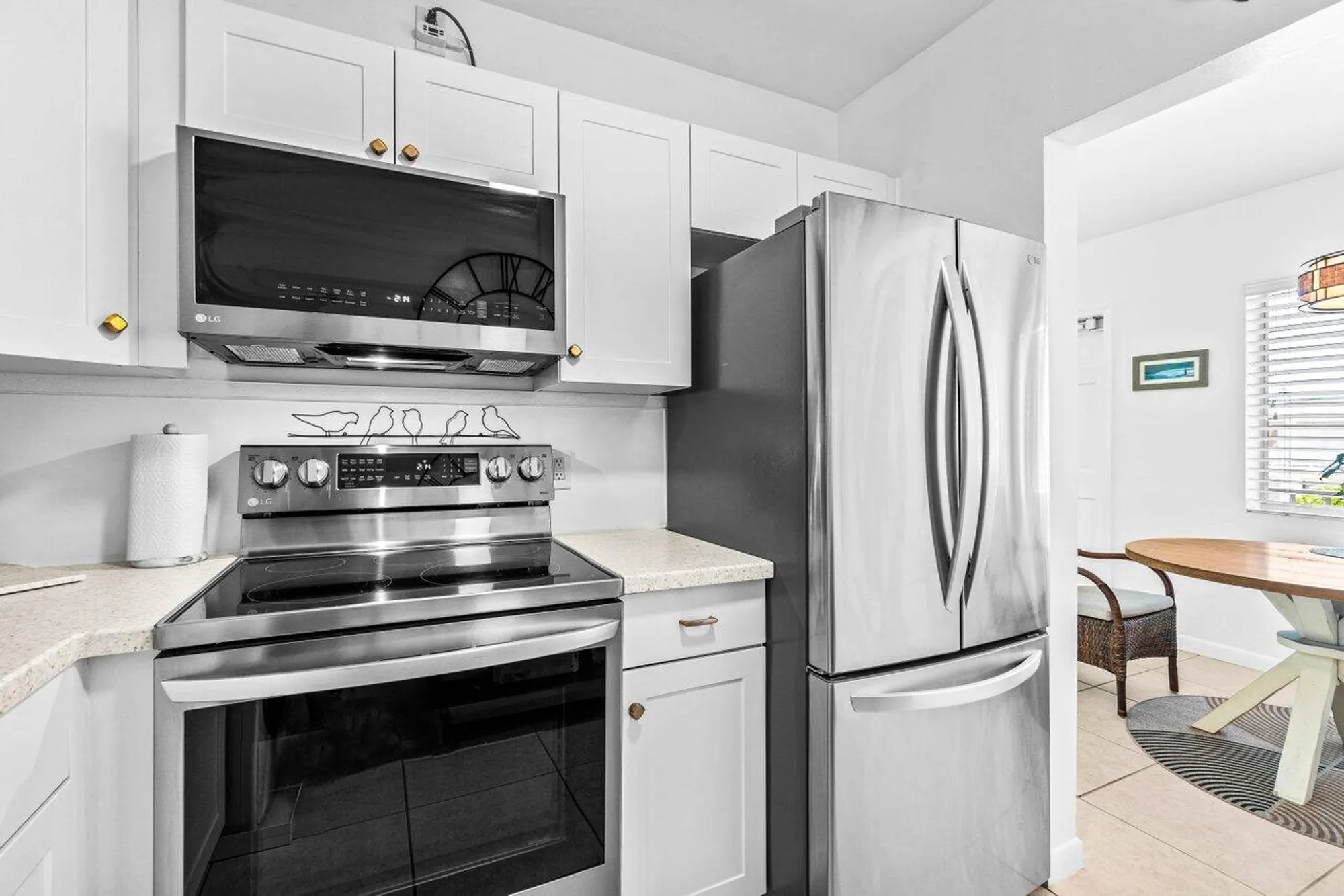 Property Slideshow image 10 of 40 | 3240 lake osborne dr 205, Lake Worth Beach, FL, 33461