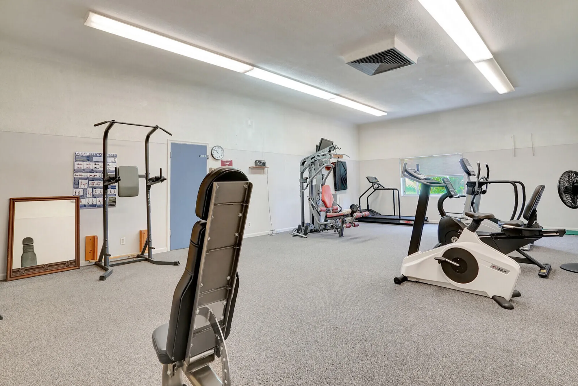 Property Slideshow image 34 of 40 | 3240 lake osborne dr 205, Lake Worth Beach, FL, 33461