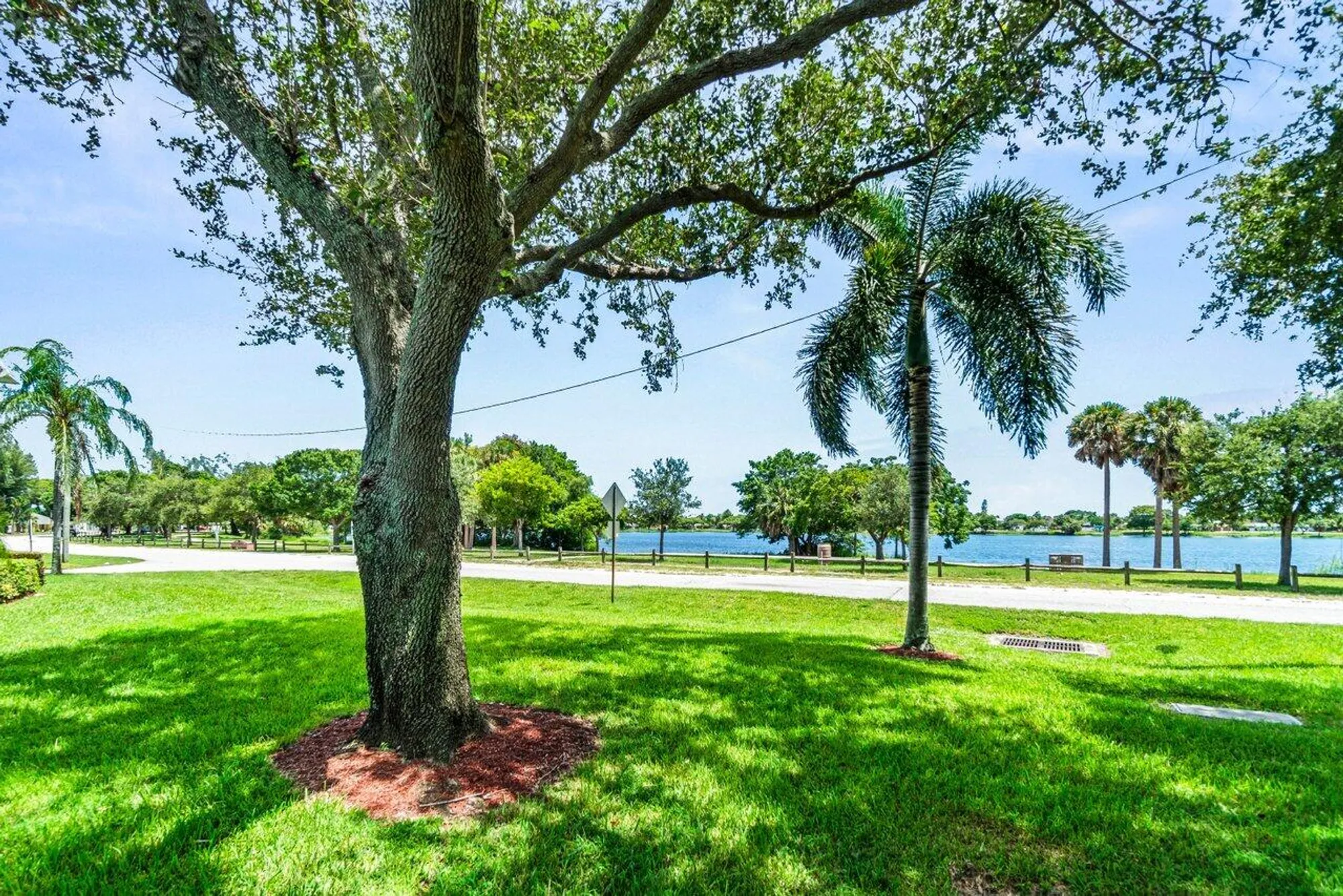 Property Slideshow image 26 of 40 | 3240 lake osborne dr 205, Lake Worth Beach, FL, 33461