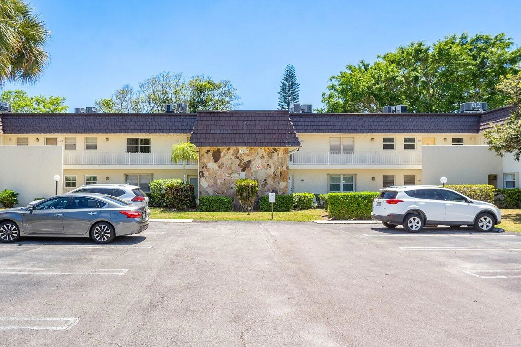 Property Slideshow image 2 of 32 | 12003 poinciana blvd unit 205, Royal Palm Beach, FL, 33411