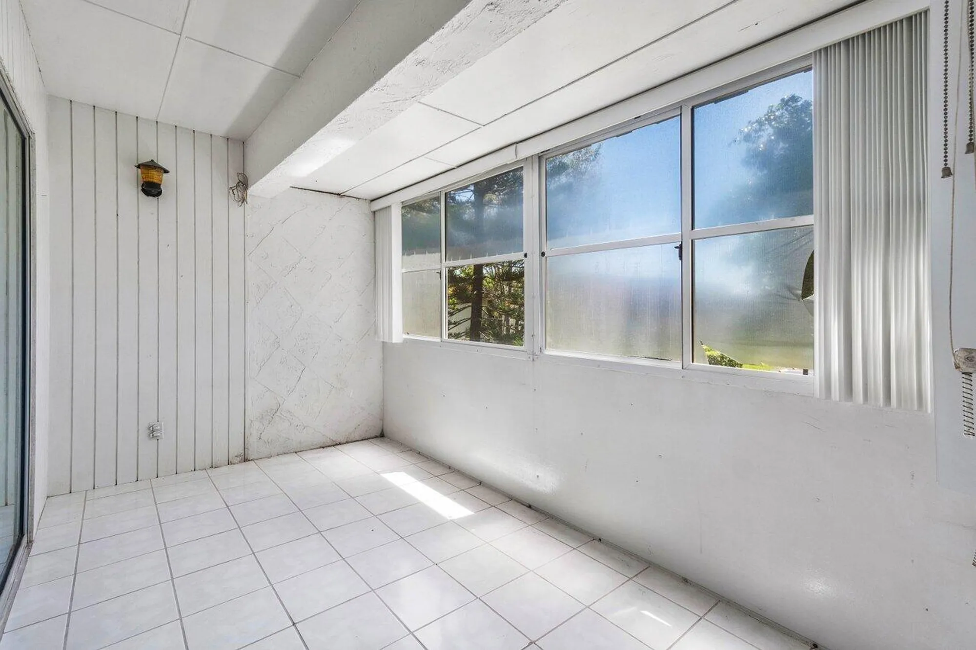 Property Slideshow image 23 of 32 | 12003 poinciana blvd unit 205, Royal Palm Beach, FL, 33411