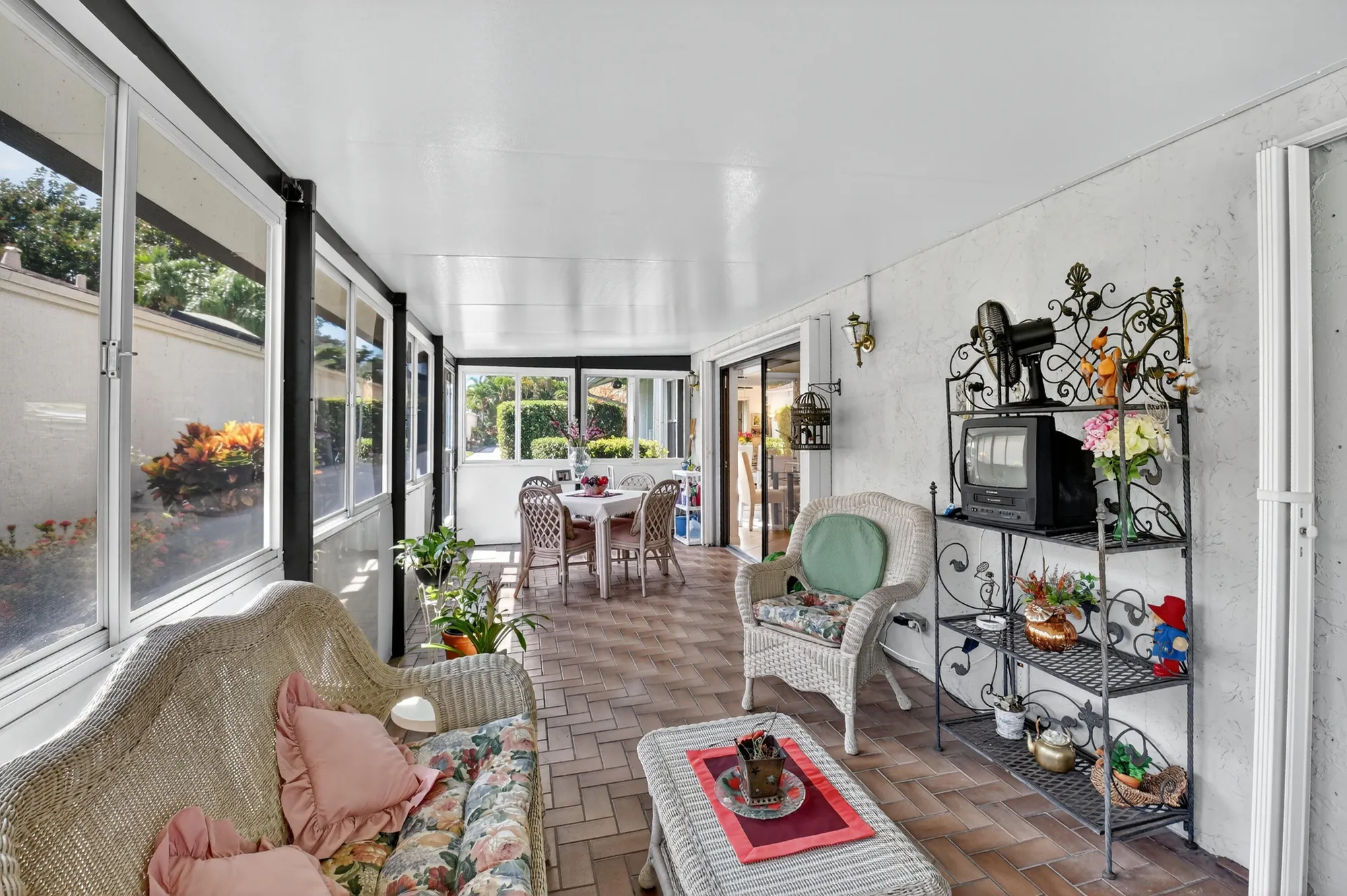 Property Slideshow image 35 of 55 | 2455 nw 10th st, Delray Beach, FL, 33445