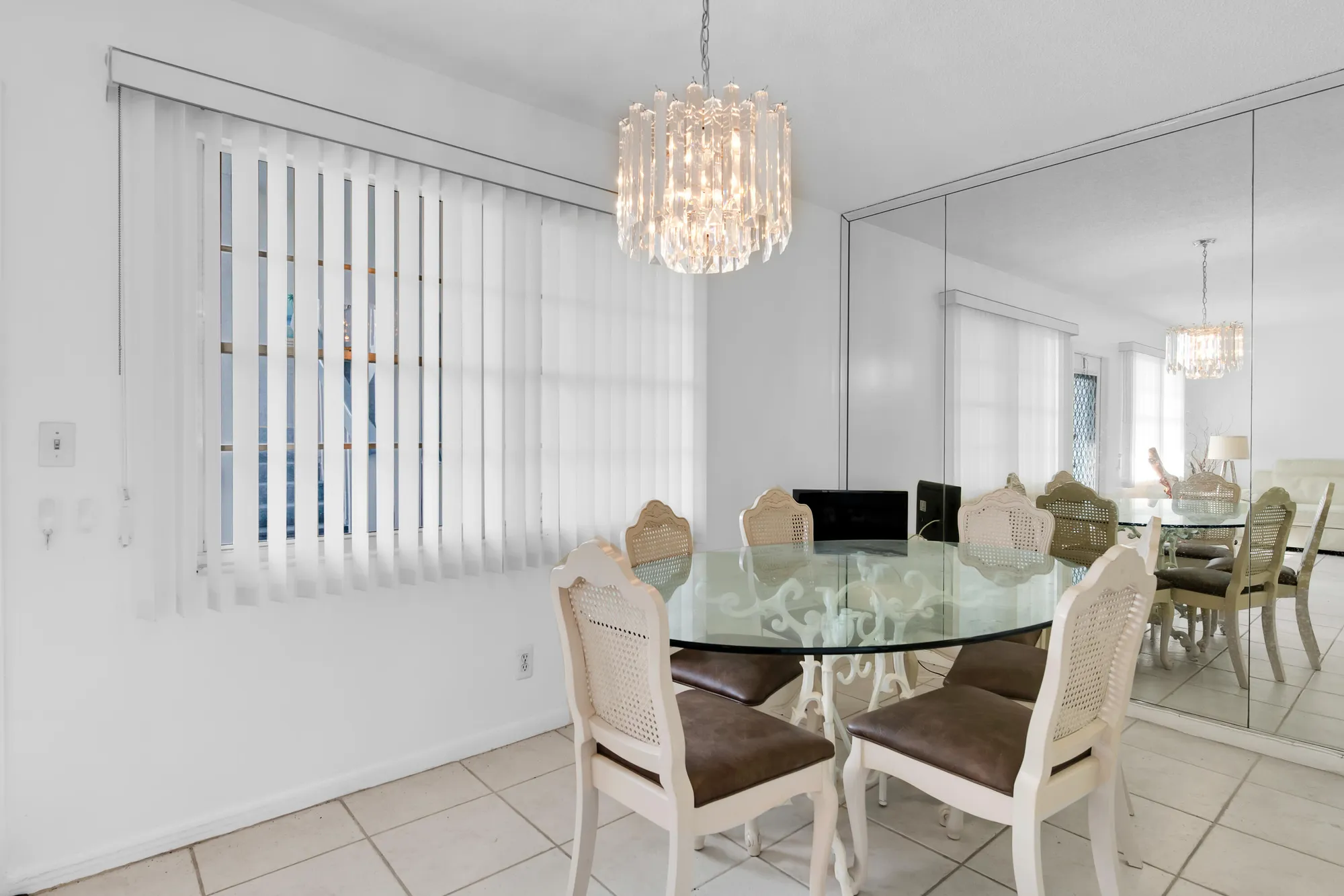 Property Slideshow image 5 of 24 | 250 richmond f # 250, Deerfield Beach, FL, 33442