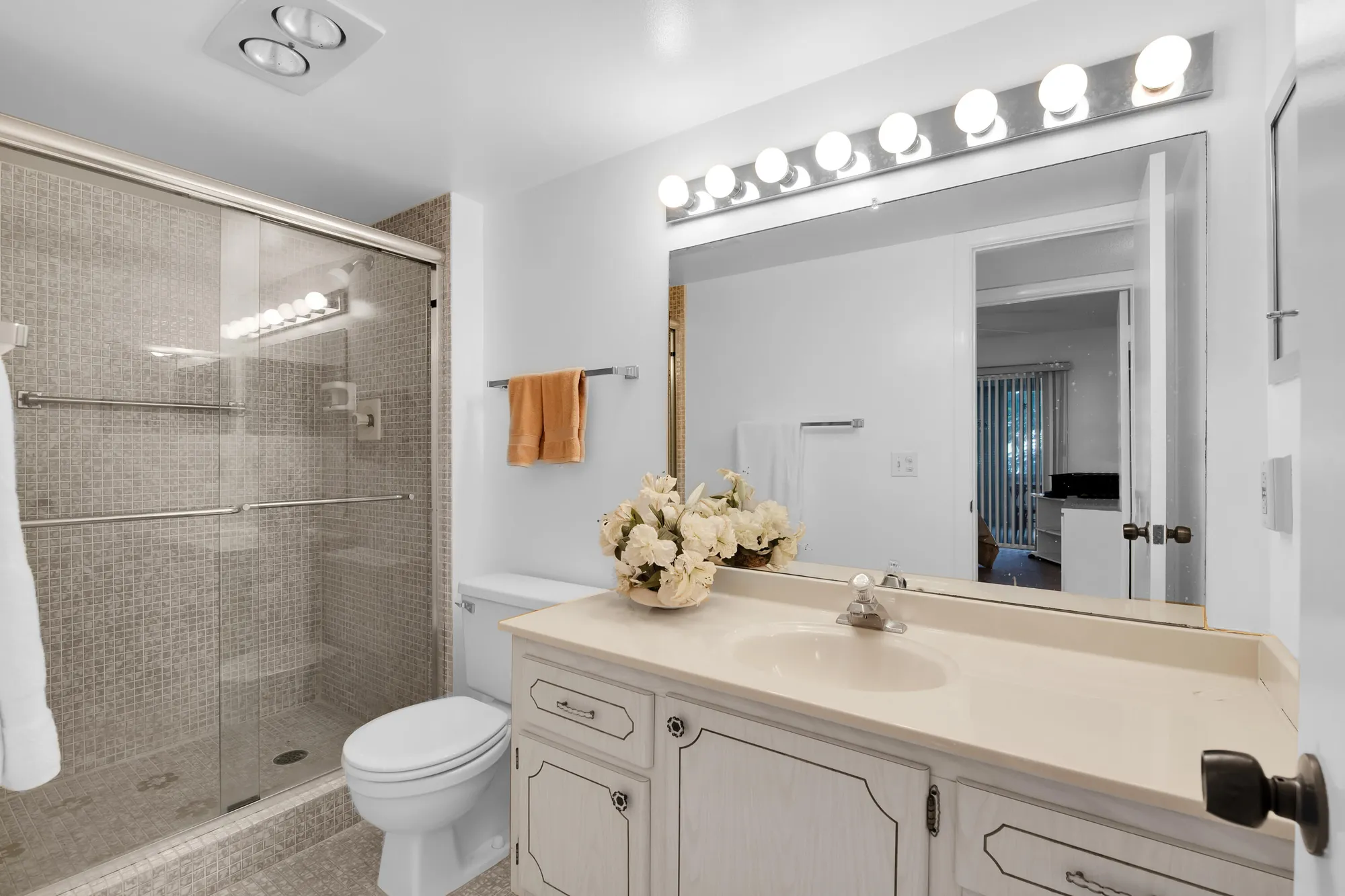 Property Slideshow image 11 of 24 | 250 richmond f # 250, Deerfield Beach, FL, 33442