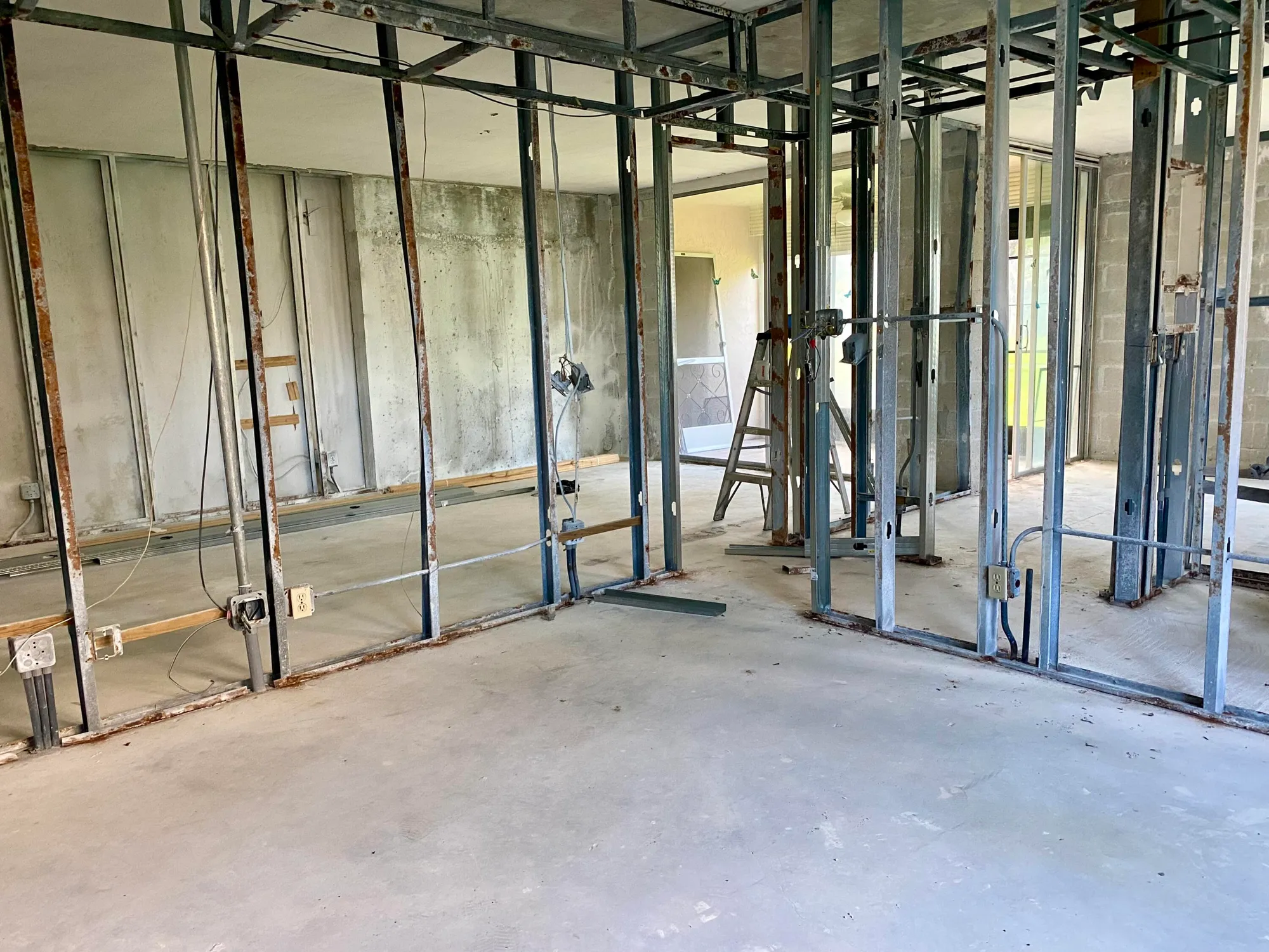 Property Slideshow image 11 of 15 | 6935 huntington ln 108, Delray Beach, FL, 33446