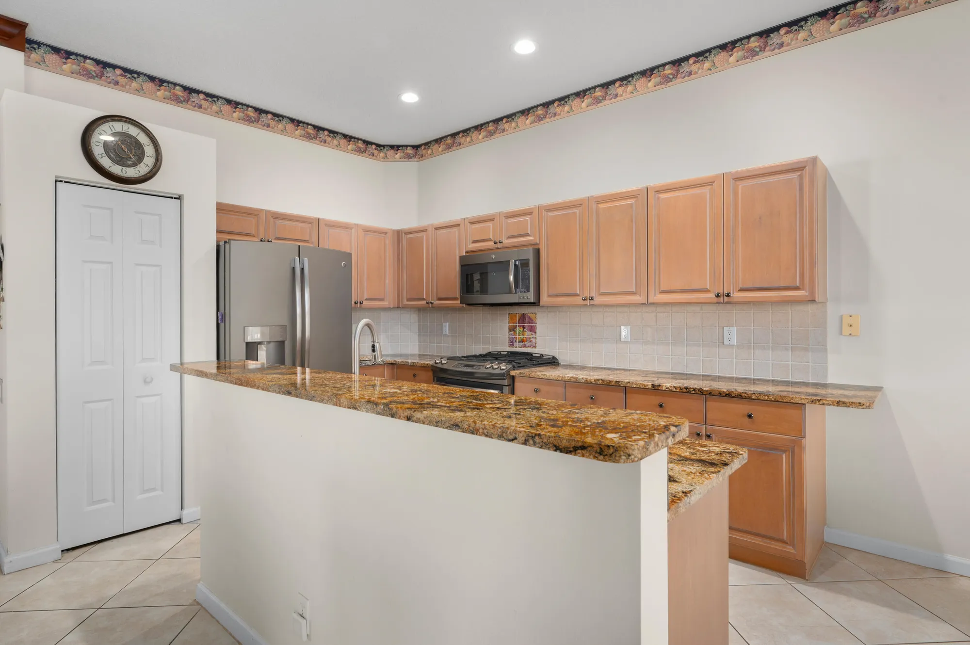 Property Slideshow image 13 of 69 | 241 nw toscane trl, Port Saint Lucie, FL, 34986