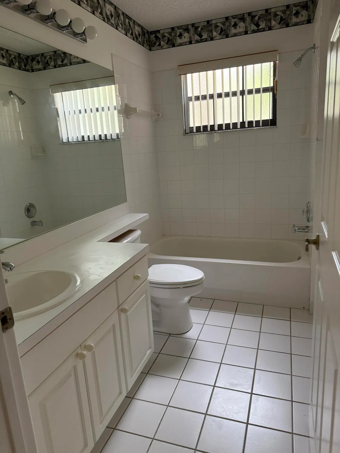 Property Slideshow image 15 of 20 | 3236 jog park dr, Greenacres, FL, 33467