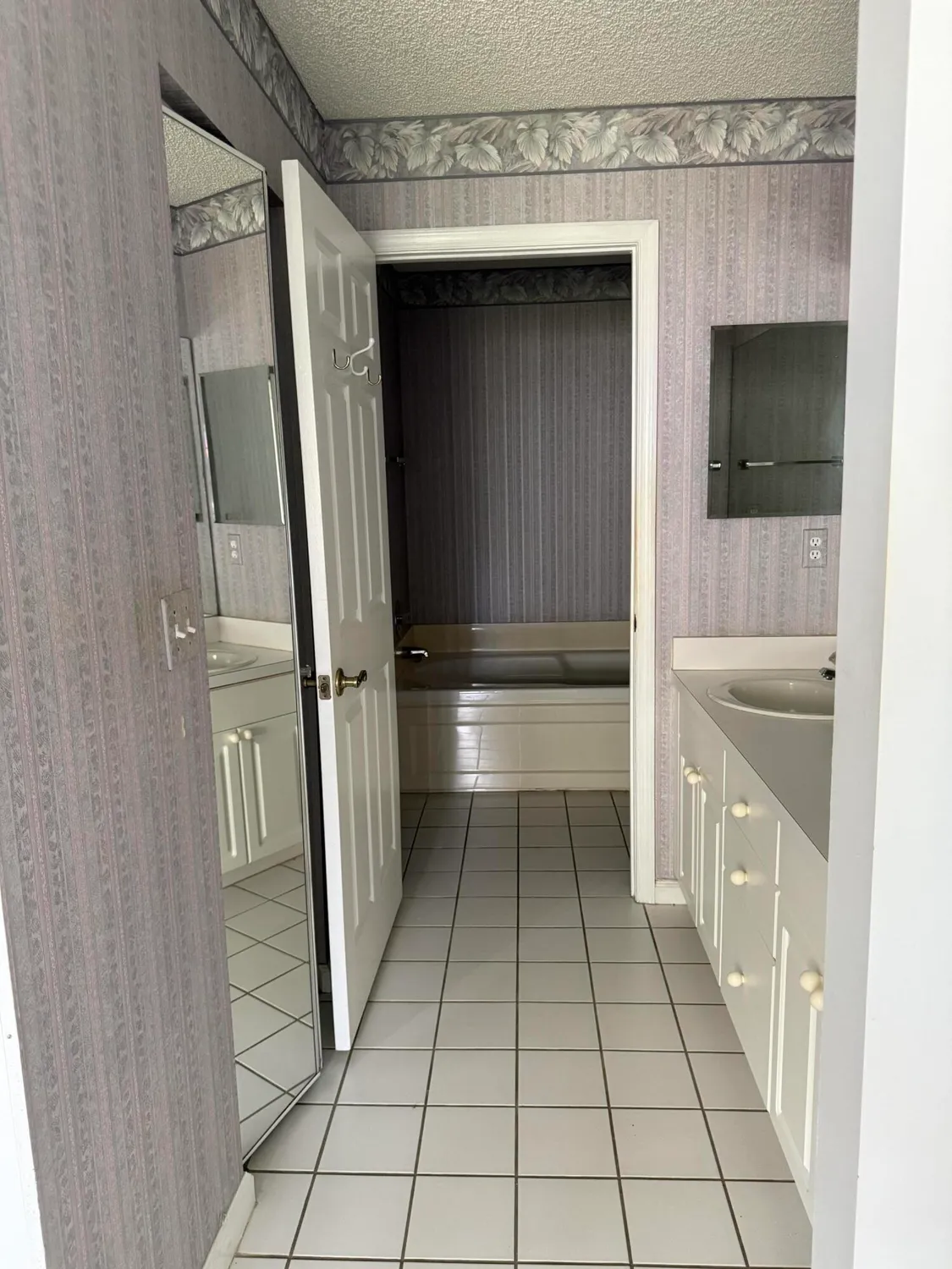 Property Slideshow image 16 of 20 | 3236 jog park dr, Greenacres, FL, 33467