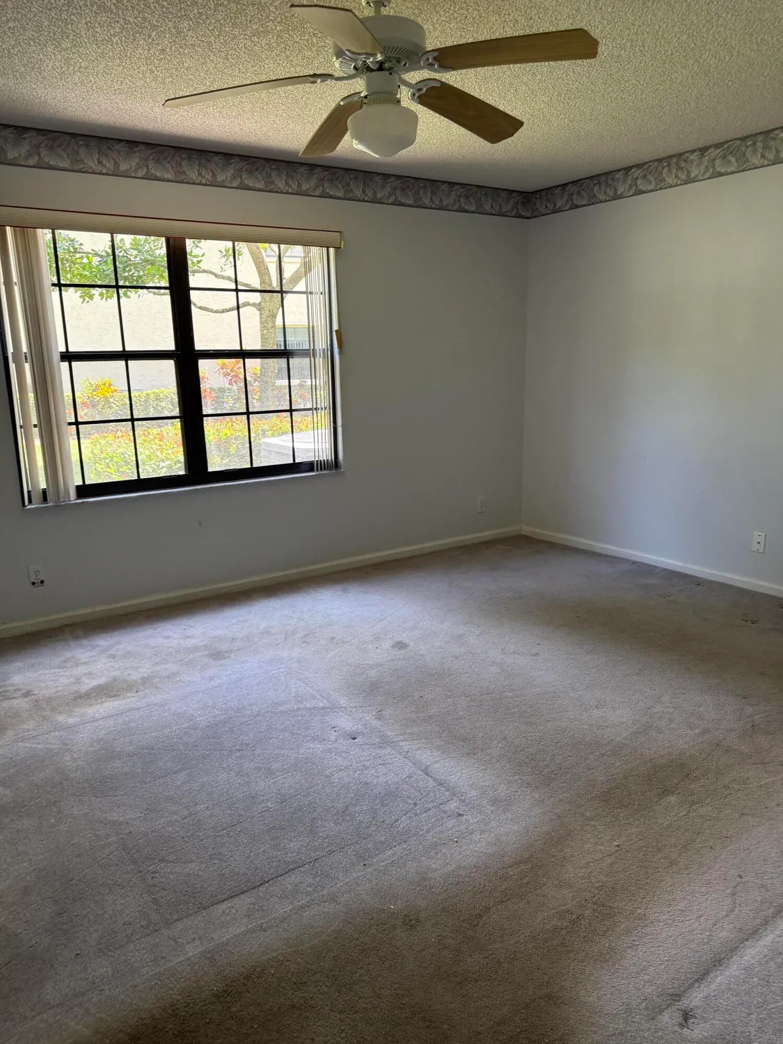 Property Slideshow image 18 of 20 | 3236 jog park dr, Greenacres, FL, 33467