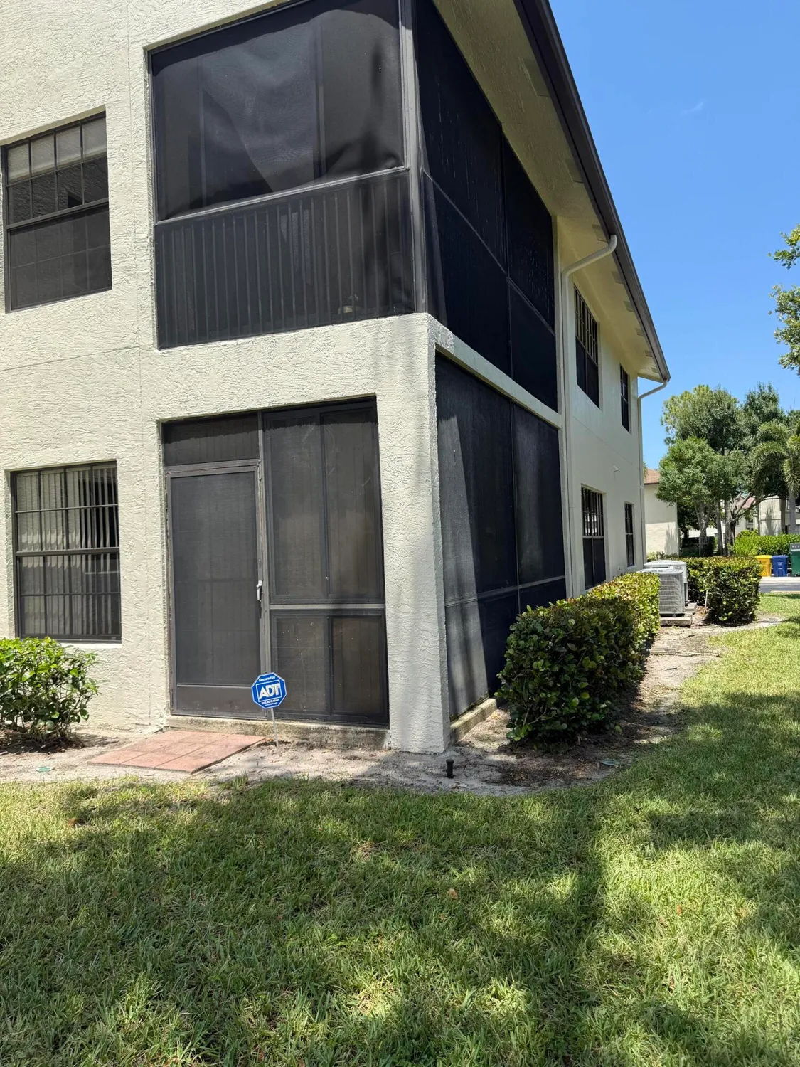 Property Slideshow image 5 of 20 | 3236 jog park dr, Greenacres, FL, 33467