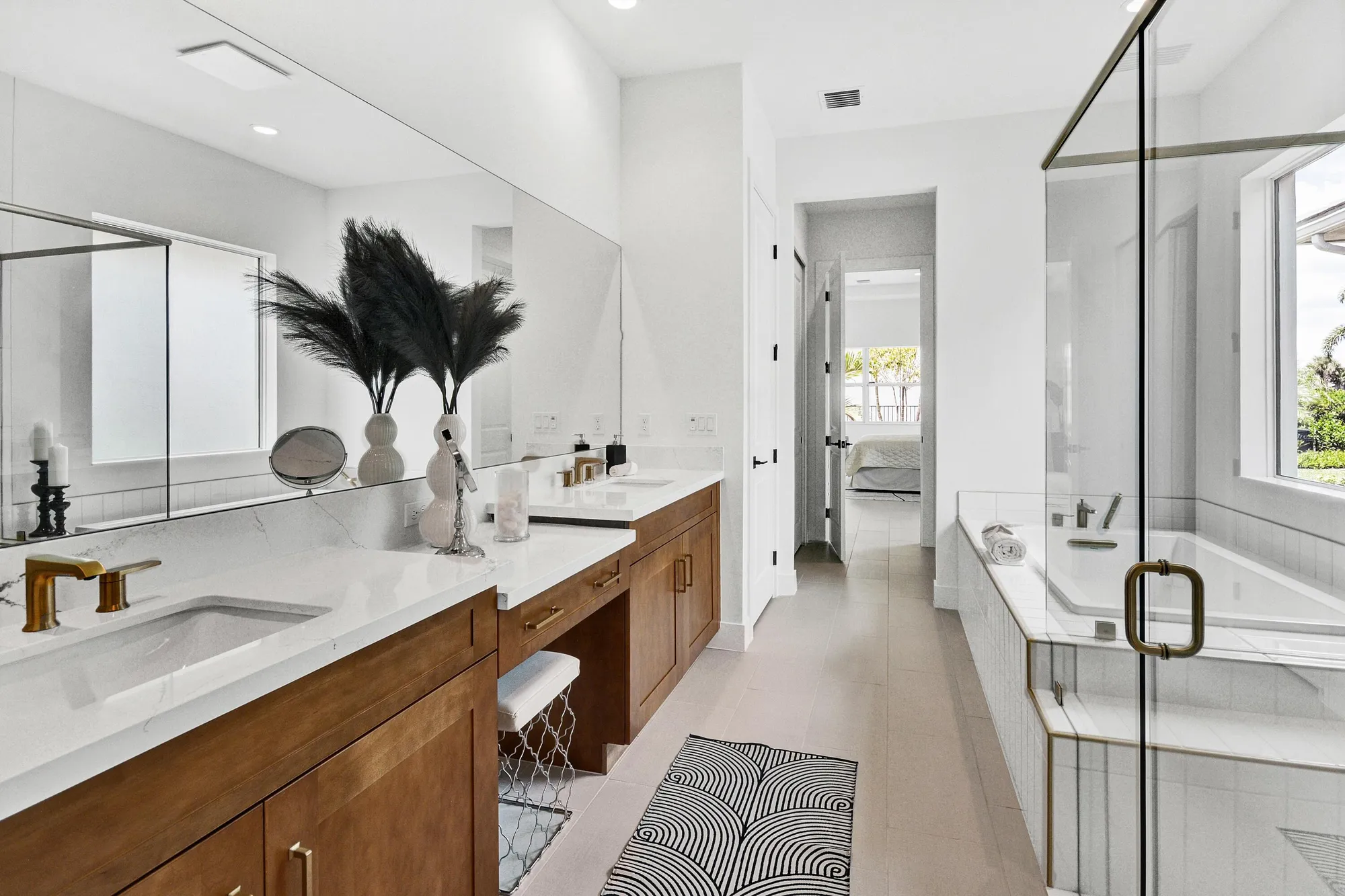 Property Slideshow image 22 of 47 | 10005 driftwood way, Palm Beach Gardens, FL, 33412