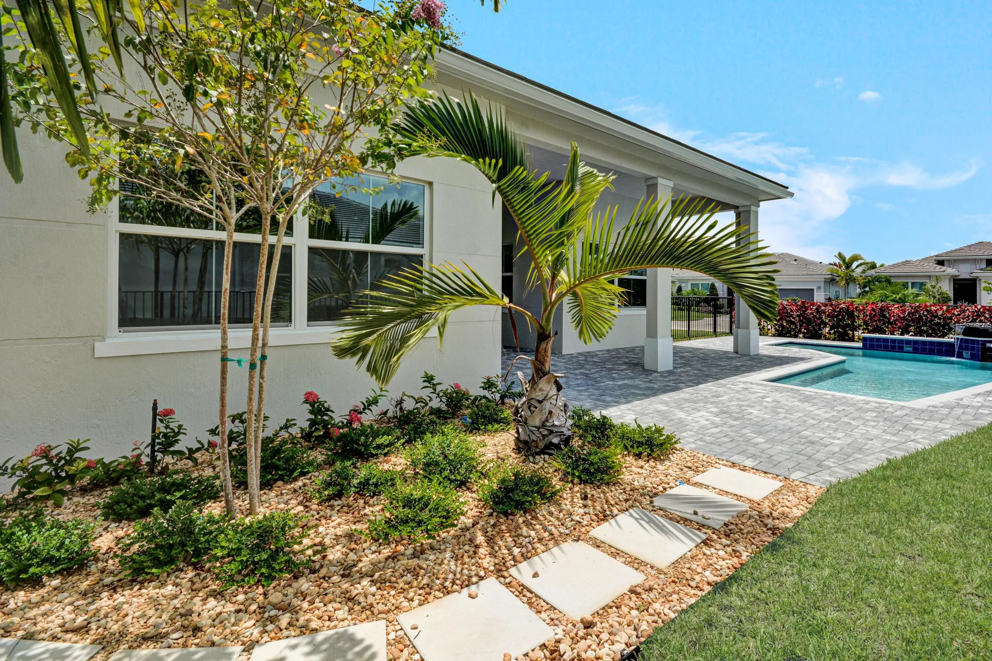 Property Slideshow image 29 of 47 | 10005 driftwood way, Palm Beach Gardens, FL, 33412