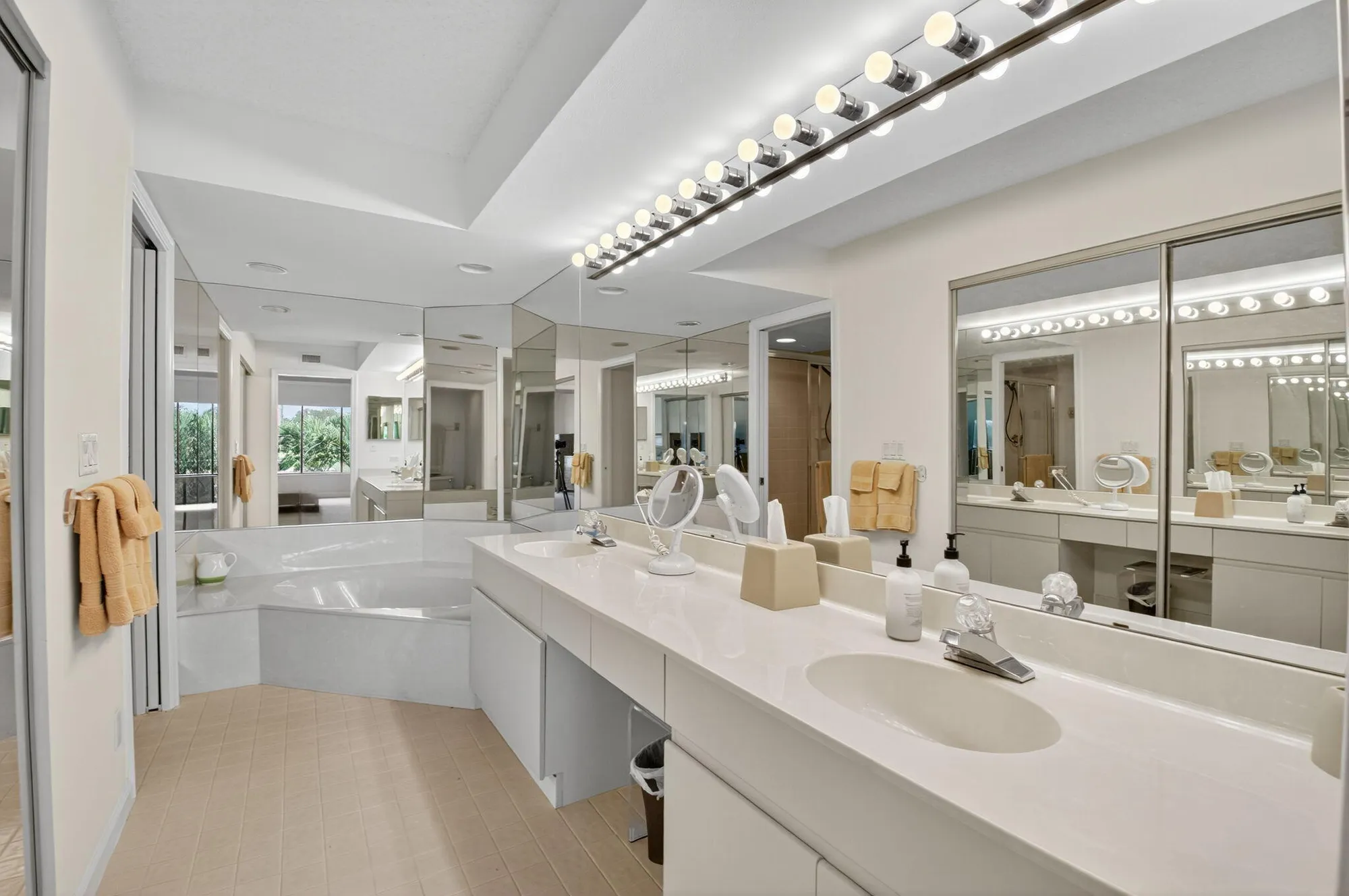 Property Slideshow image 15 of 40 | 7230 clunie pl 15403, Delray Beach, FL, 33446