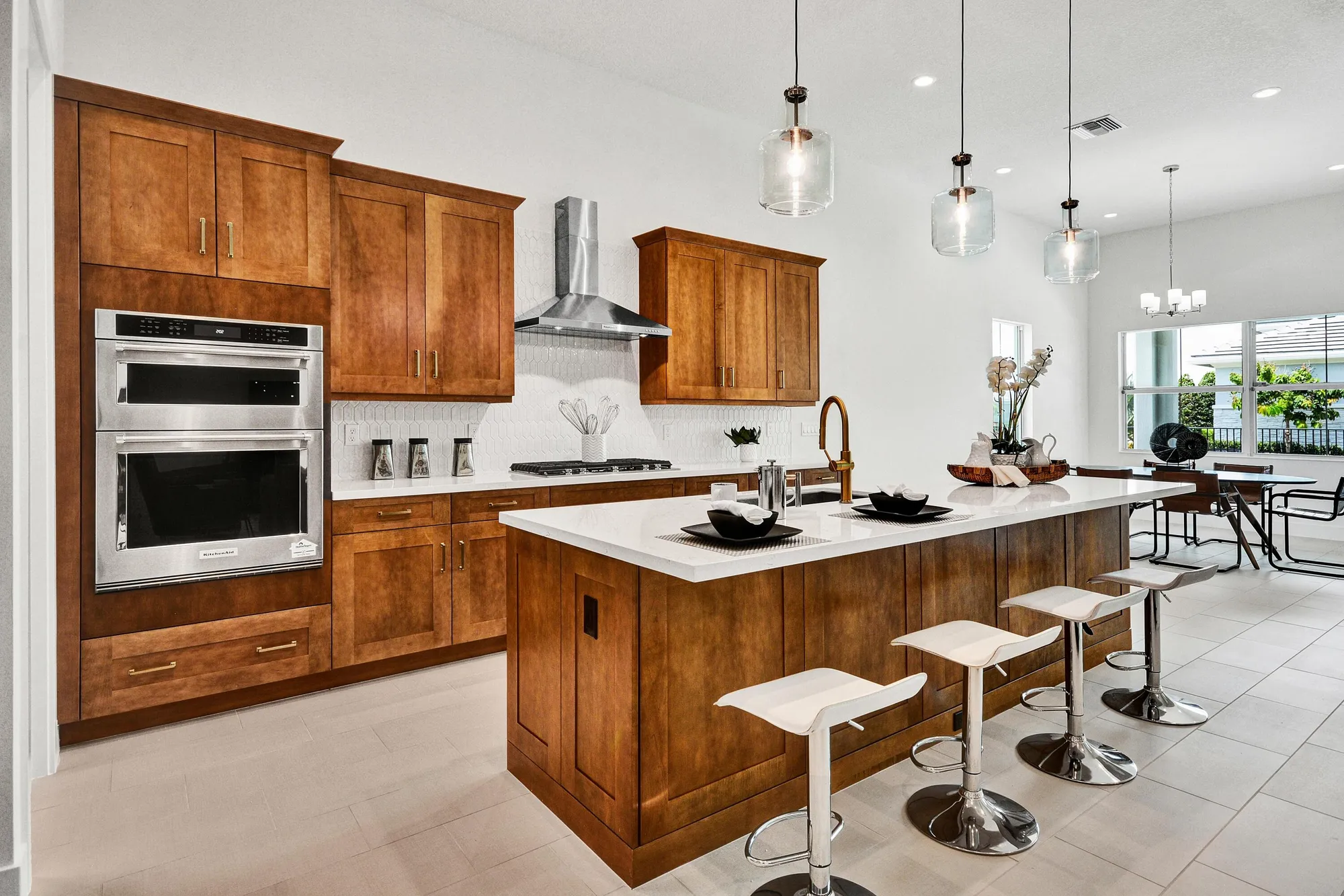 Property Slideshow image 13 of 47 | 10005 driftwood way, Palm Beach Gardens, FL, 33412