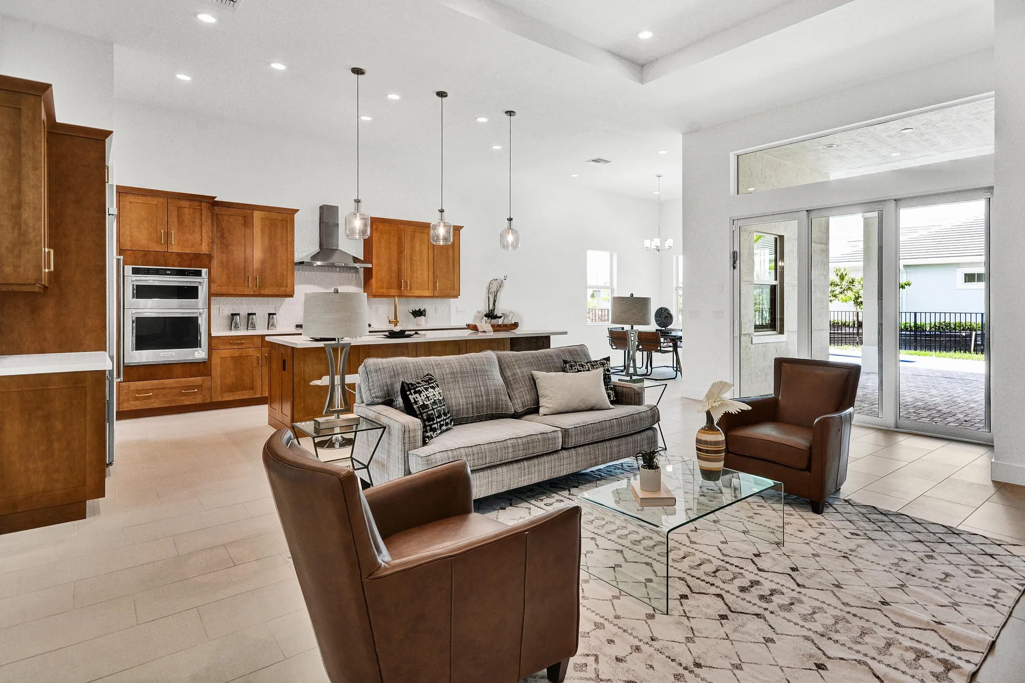 Property Slideshow image 9 of 47 | 10005 driftwood way, Palm Beach Gardens, FL, 33412