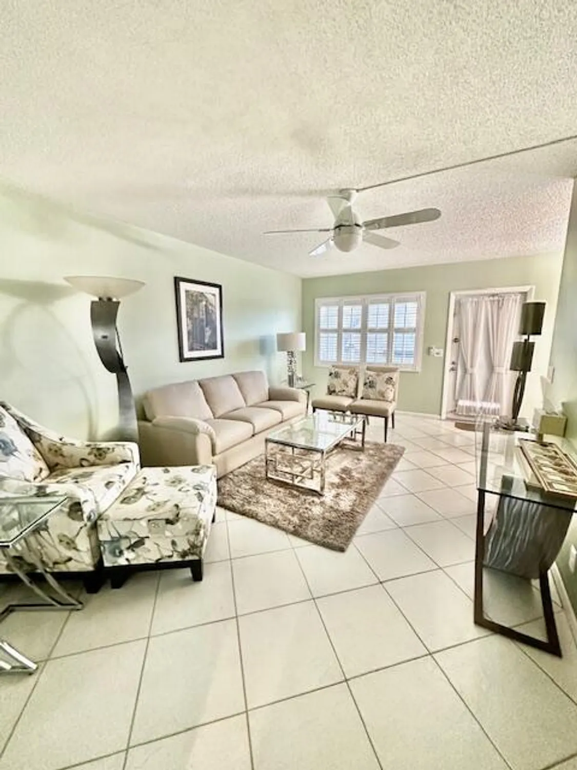 Property Slideshow image 8 of 58 | 3057 yarmouth c, Boca Raton, FL, 33434
