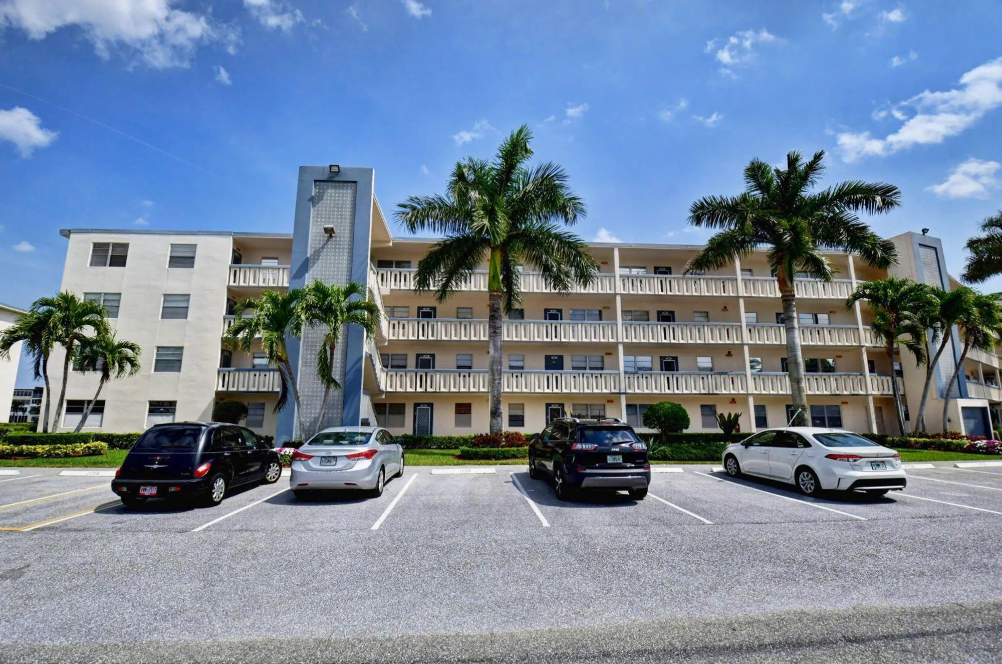 Property Slideshow image 1 of 58 | 3057 yarmouth c, Boca Raton, FL, 33434