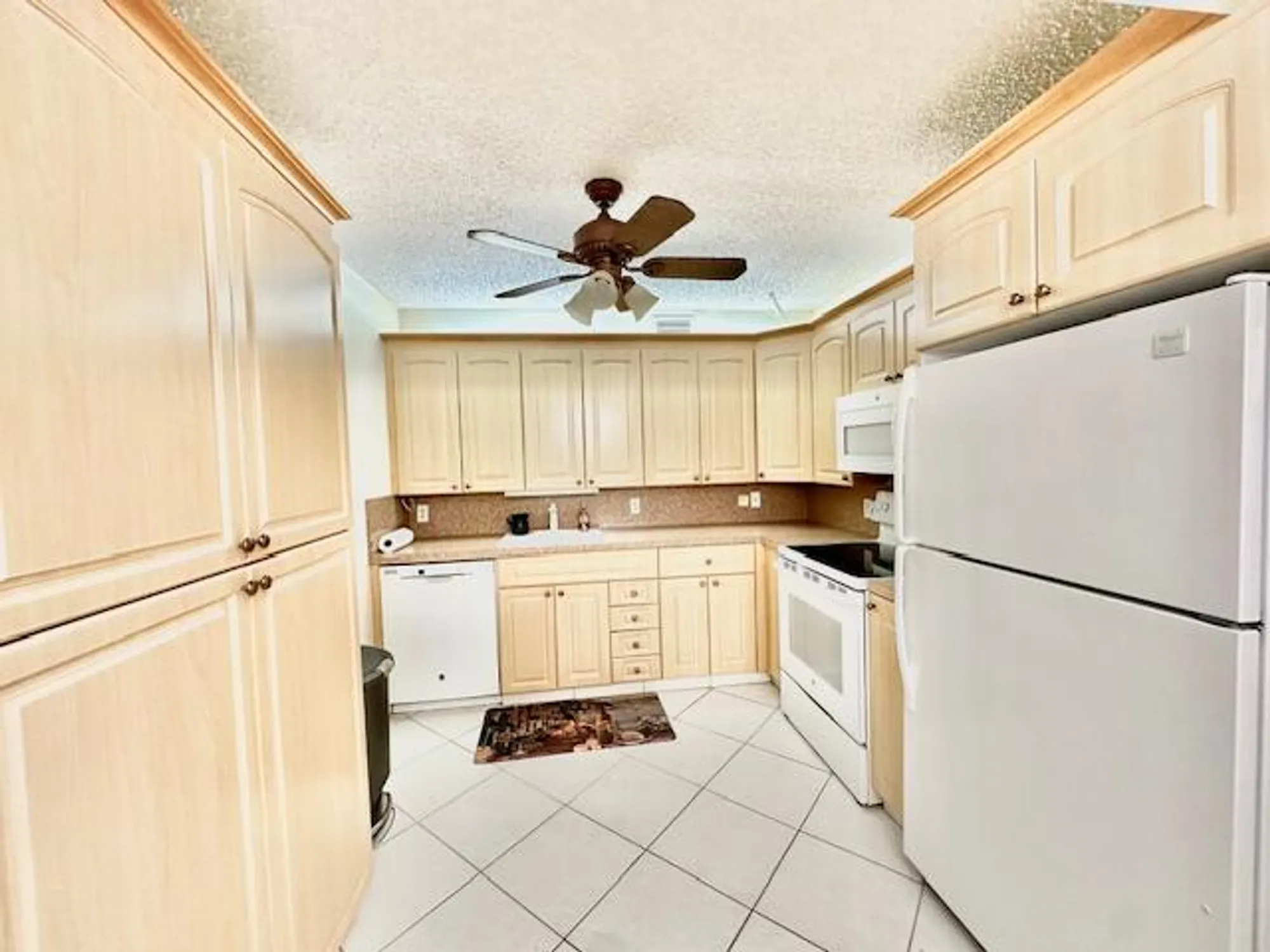 Property Slideshow image 2 of 58 | 3057 yarmouth c, Boca Raton, FL, 33434