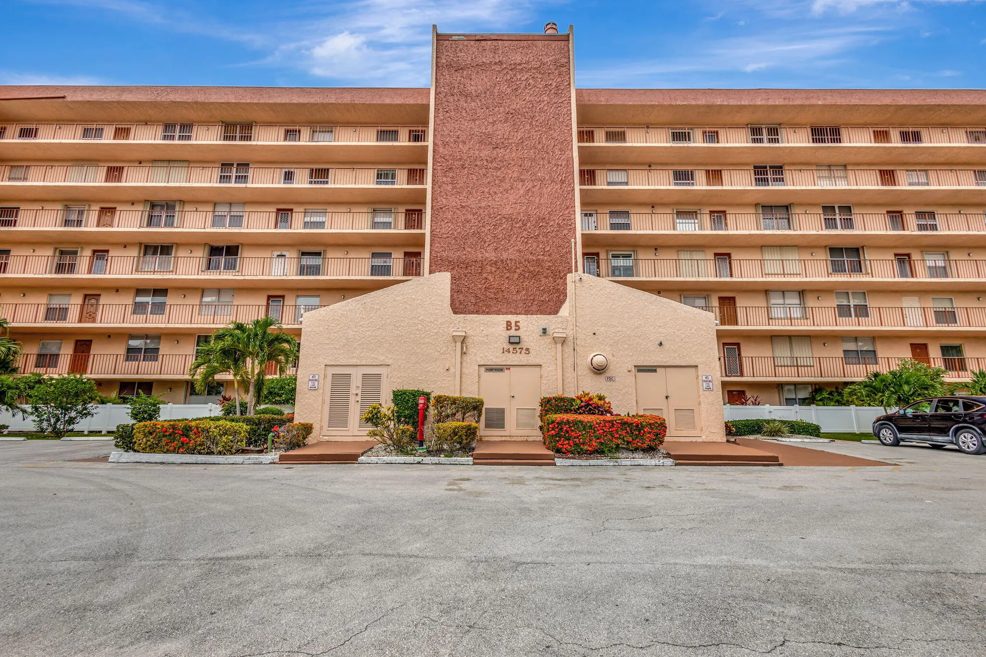 Property Slideshow image 2 of 62 | 14575 bonaire 605 blvd 605, Delray Beach, FL, 33446