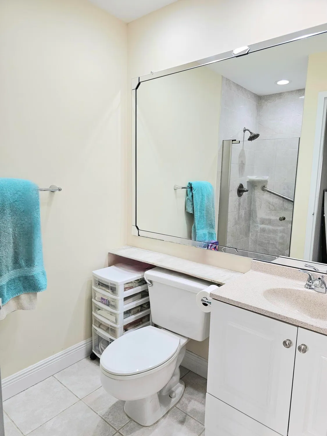 Property Slideshow image 10 of 25 | 653 saxony, Delray Beach, FL, 33446