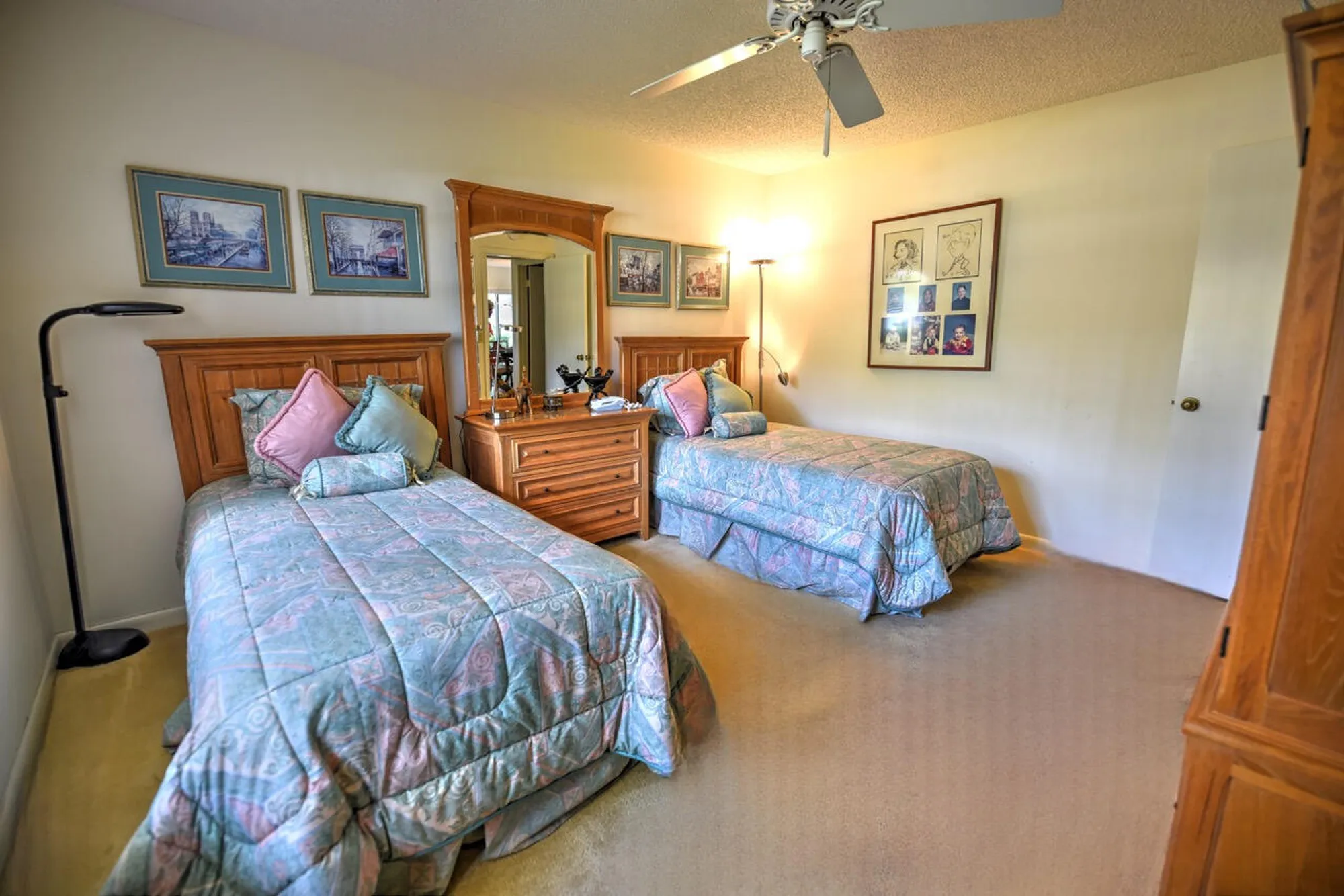 Property Slideshow image 16 of 25 | 28 stratford ln c, Boynton Beach, FL, 33436