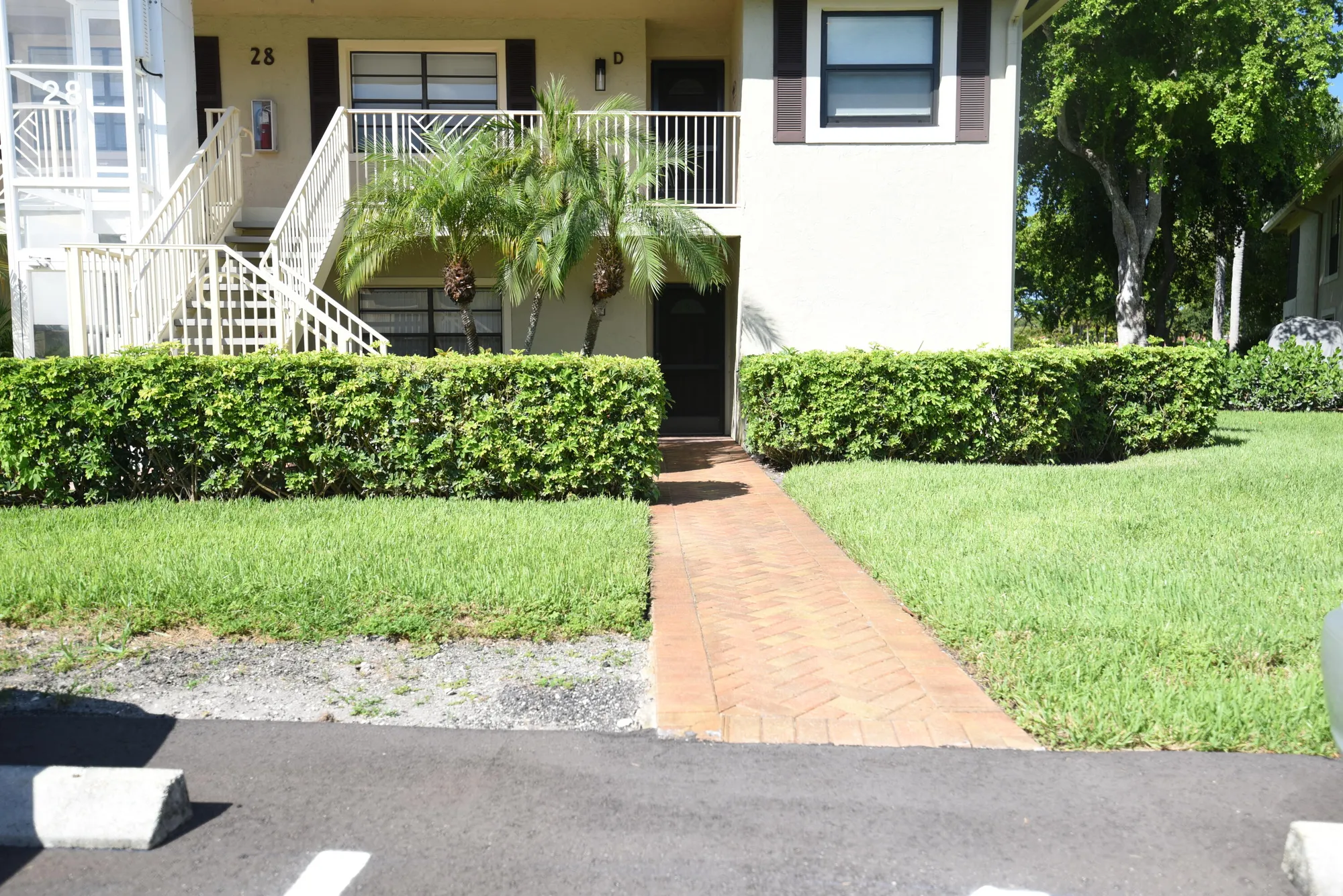 Property Slideshow image 1 of 25 | 28 stratford ln c, Boynton Beach, FL, 33436