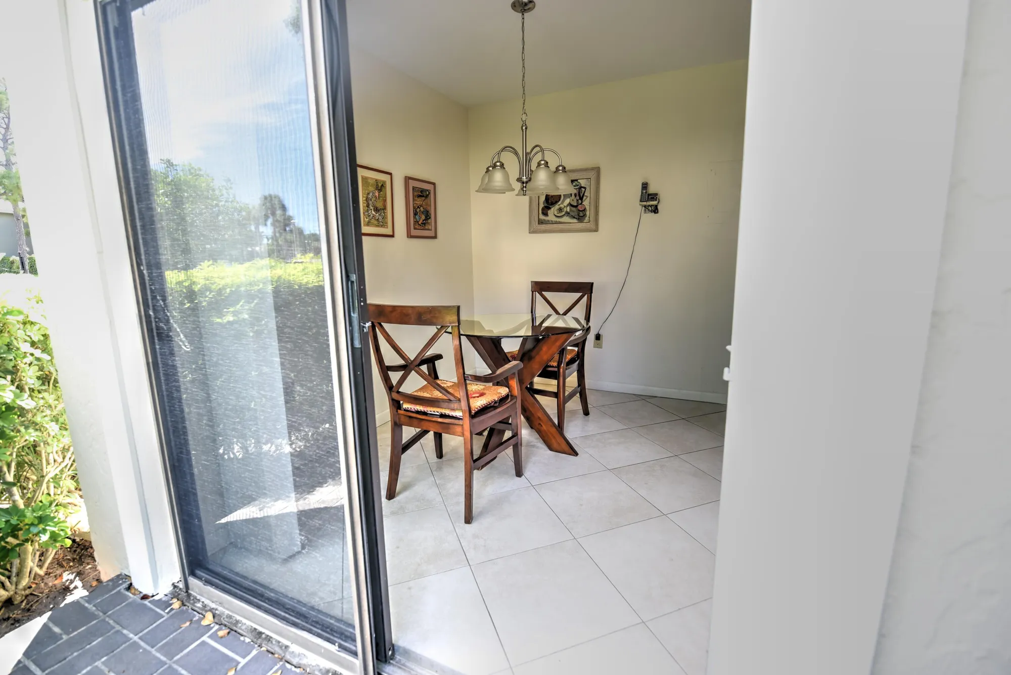 Property Slideshow image 7 of 25 | 28 stratford ln c, Boynton Beach, FL, 33436