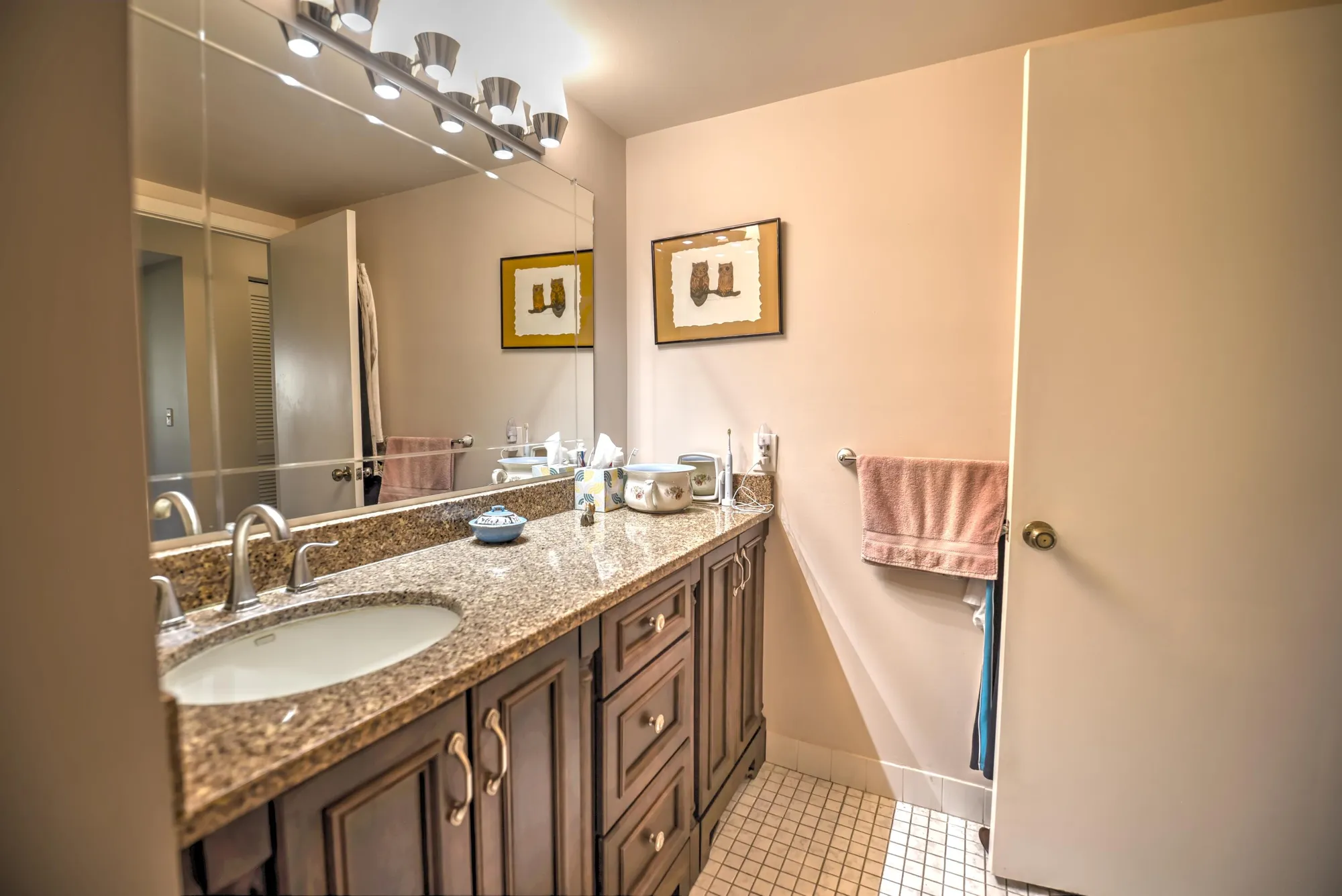 Property Slideshow image 18 of 25 | 28 stratford ln c, Boynton Beach, FL, 33436