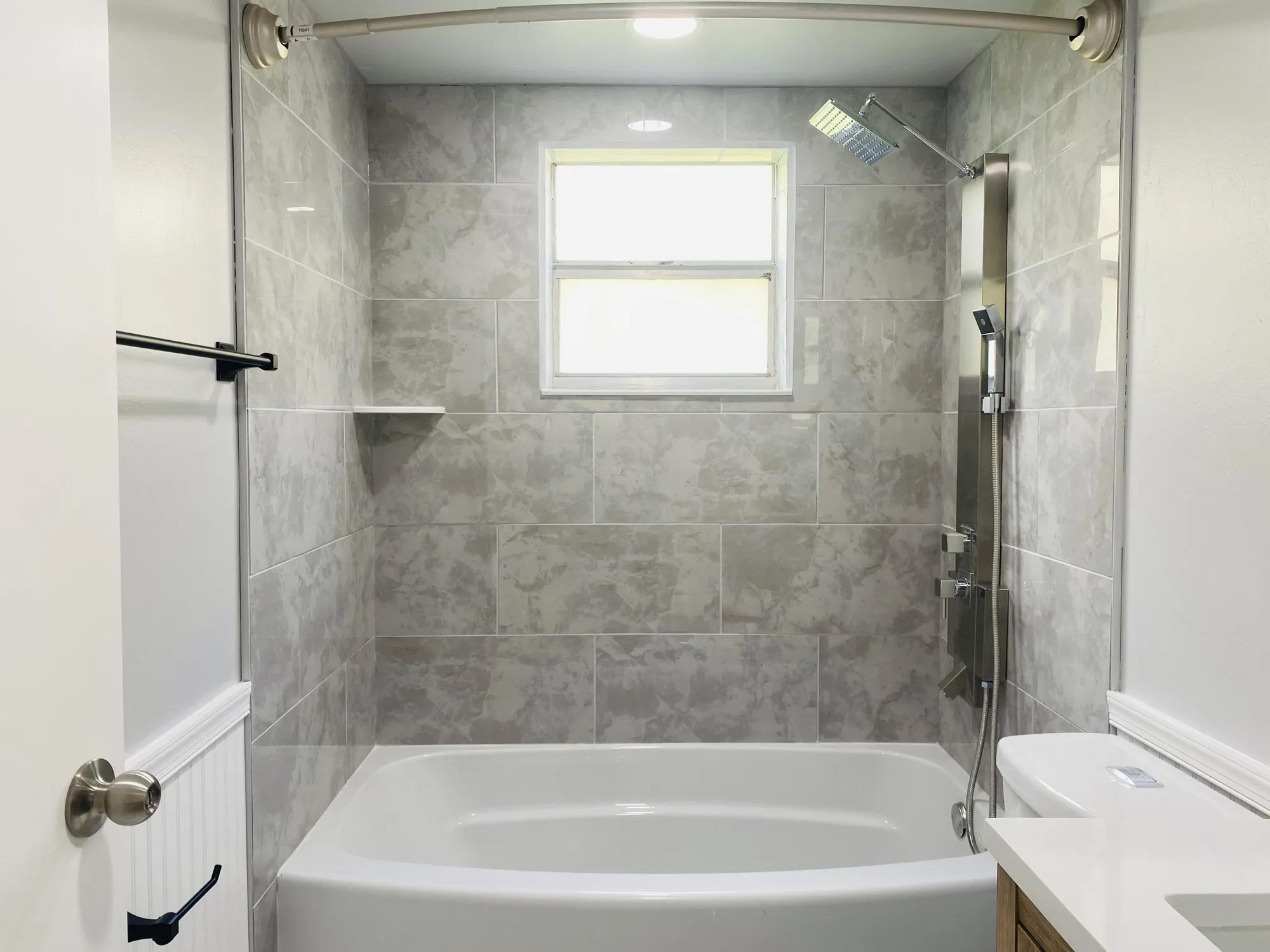 Property Slideshow image 9 of 41 | 826 normandy r, Delray Beach, FL, 33484