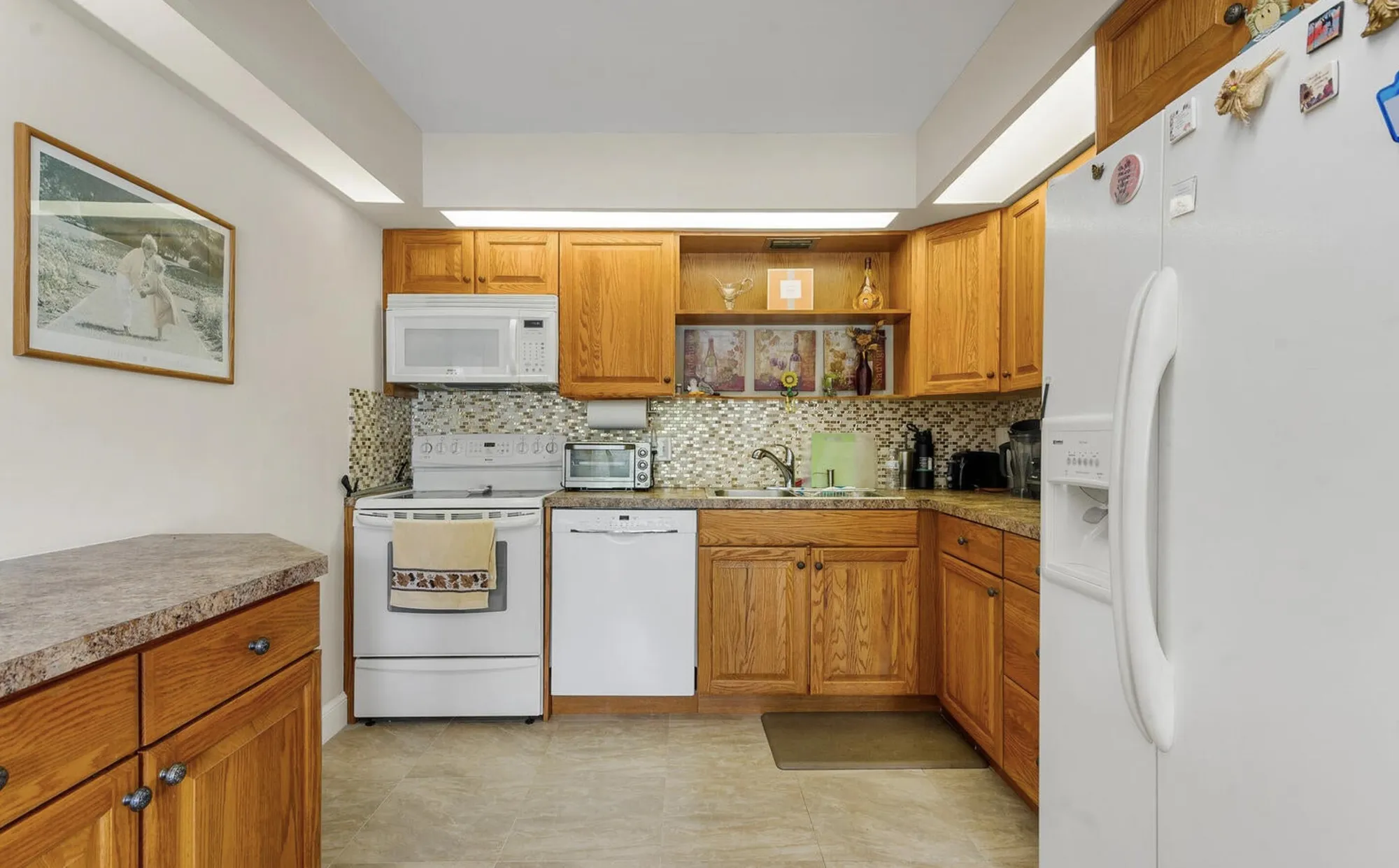 Property Slideshow image 5 of 12 | 106 wellington m # 1, West Palm Beach, FL, 33417