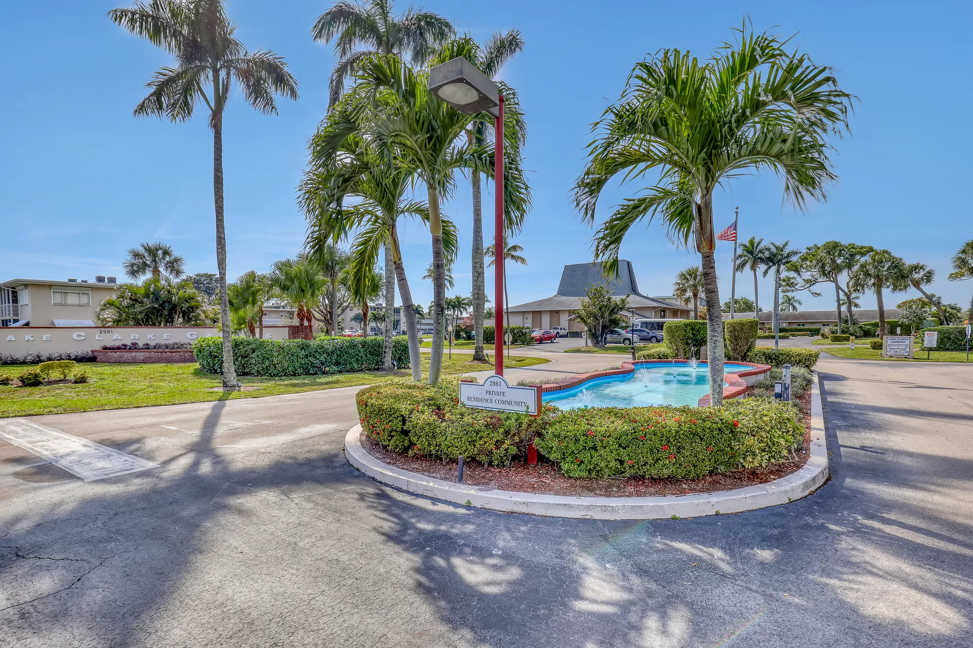 Property Slideshow image 19 of 35 | 2687 garden dr 205, Lake Worth, FL, 33461